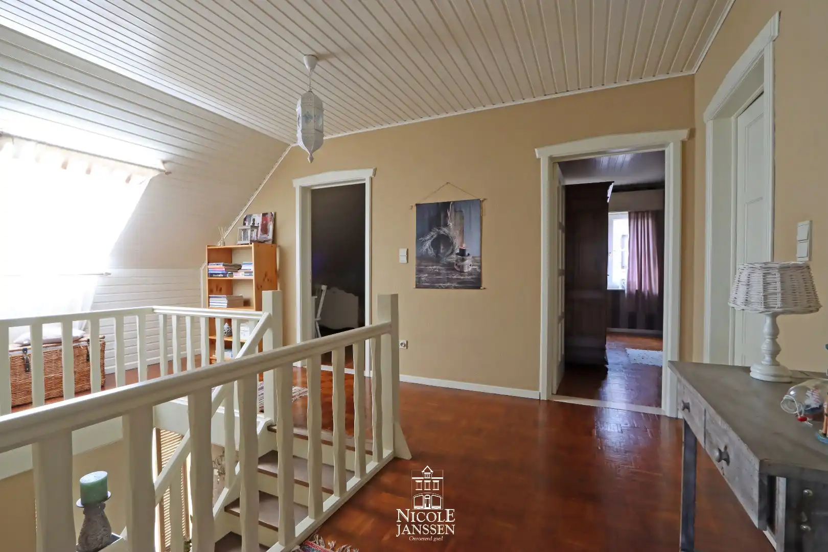 Mooi, verzorgd vrijstaand huis met drie slaapkamers  foto 19