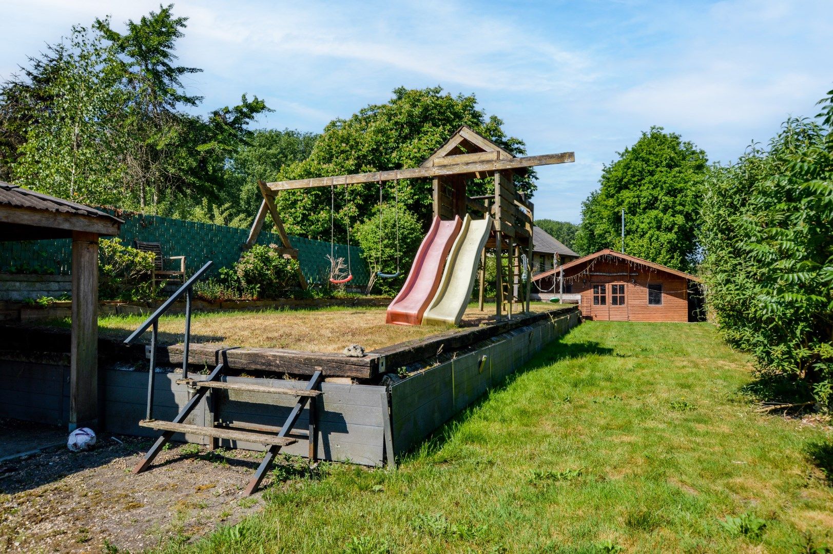 Ruime halfopen woning met 3 slpks en mooie tuin foto 15