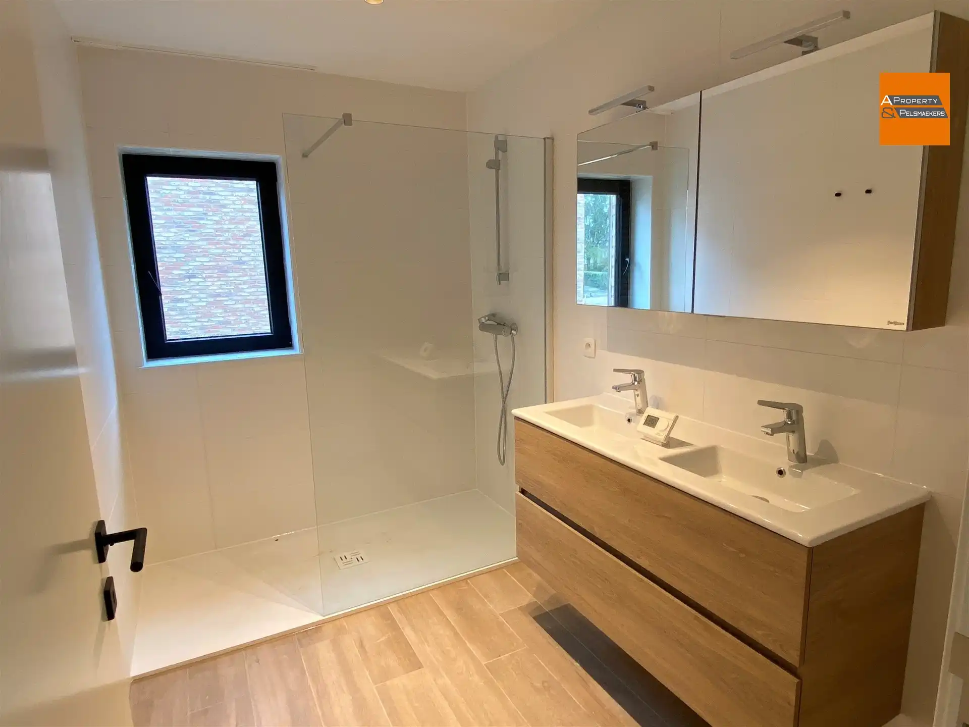 5-Slaapkamerwoning met 3 Badkamers in Everber foto 18
