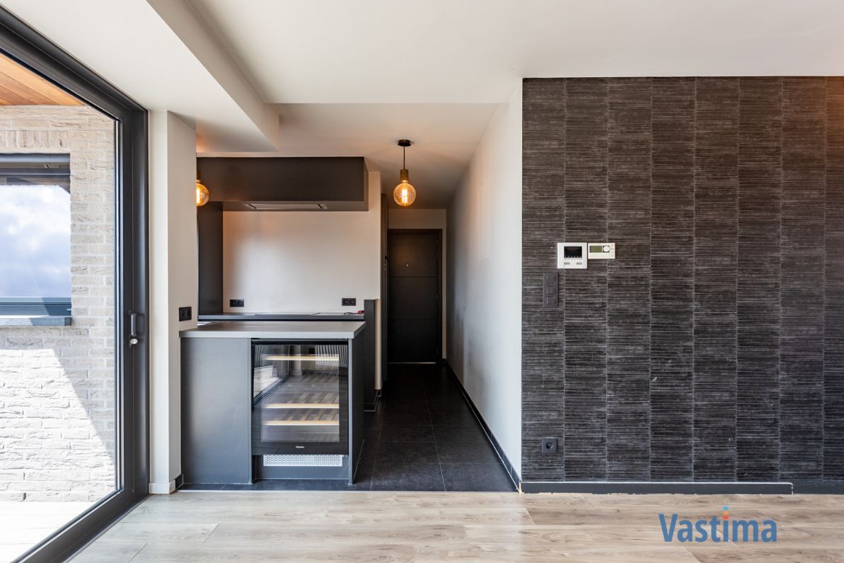 Penthouse met 2 terrassen met zicht over de skyline van Aalst foto 14