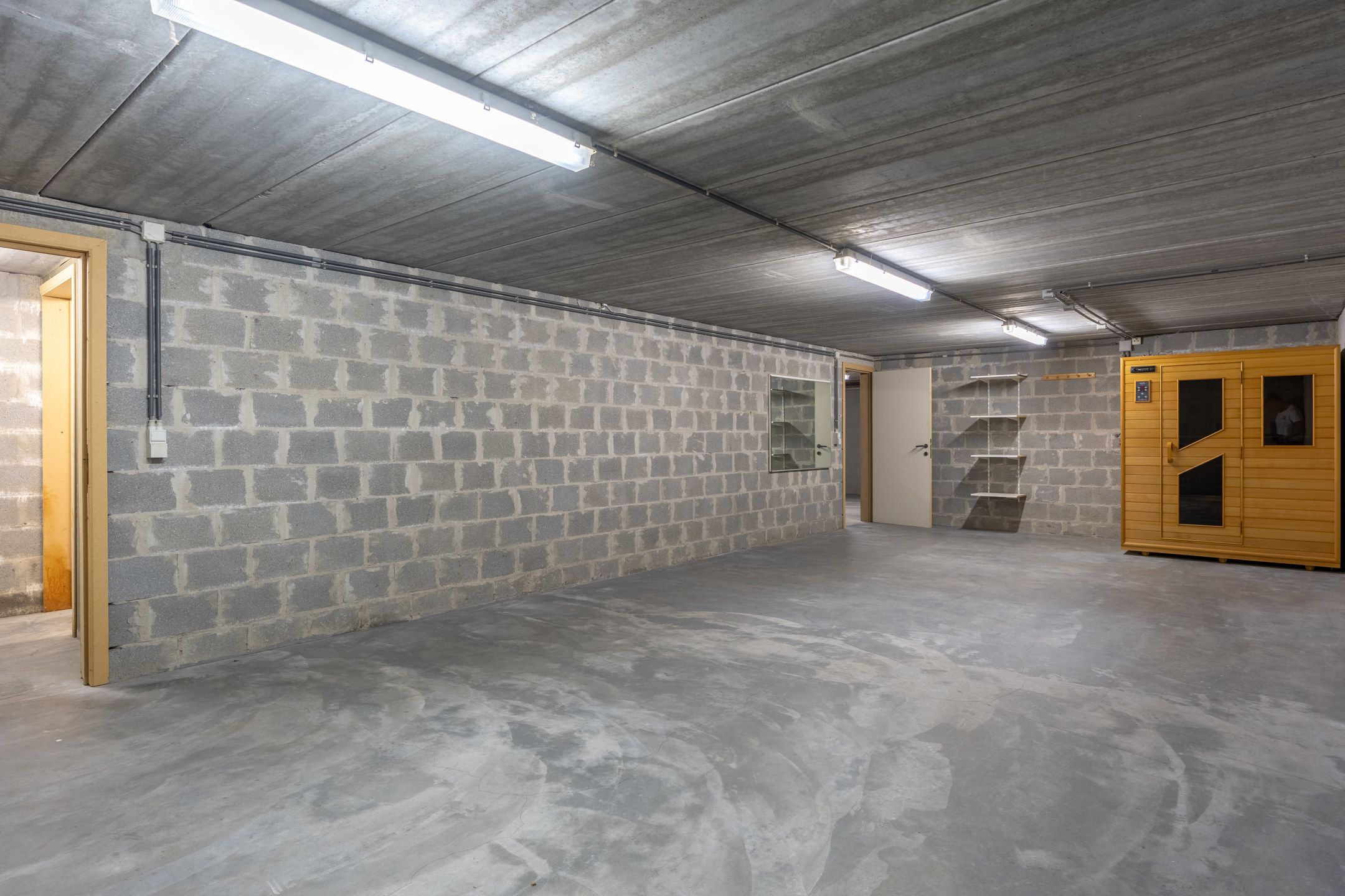 Ruime woning met 4 slpks op mooi zuidperceel van 1.041 m²  foto 39