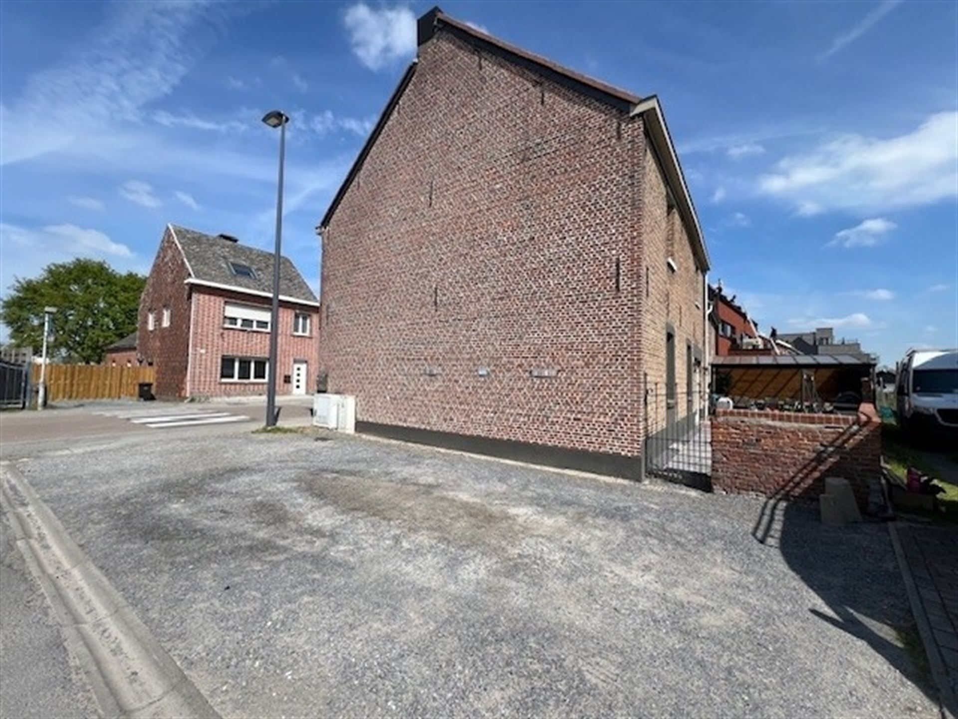 Karaktervolle woning voorzien van alle comfort! foto 3