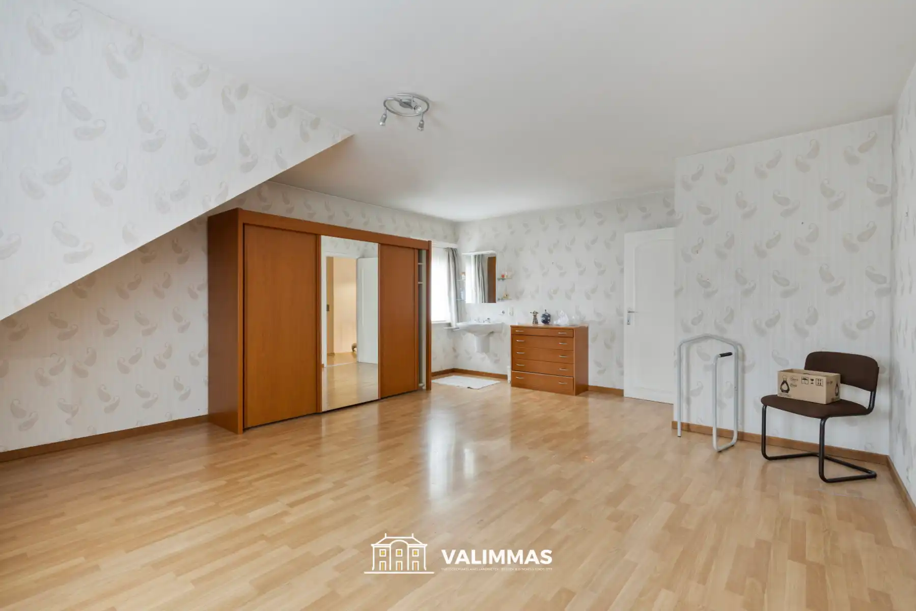 Ruime en zeer verzorgde villa met garage en mooie tuin... foto 20