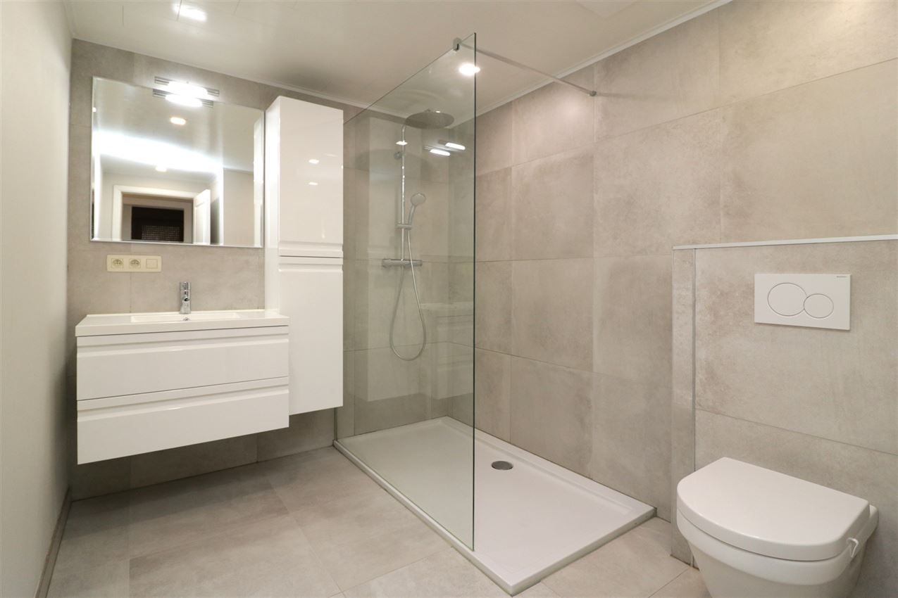 Gerenoveerd, rustig gelegen, 3 slpk foto 19