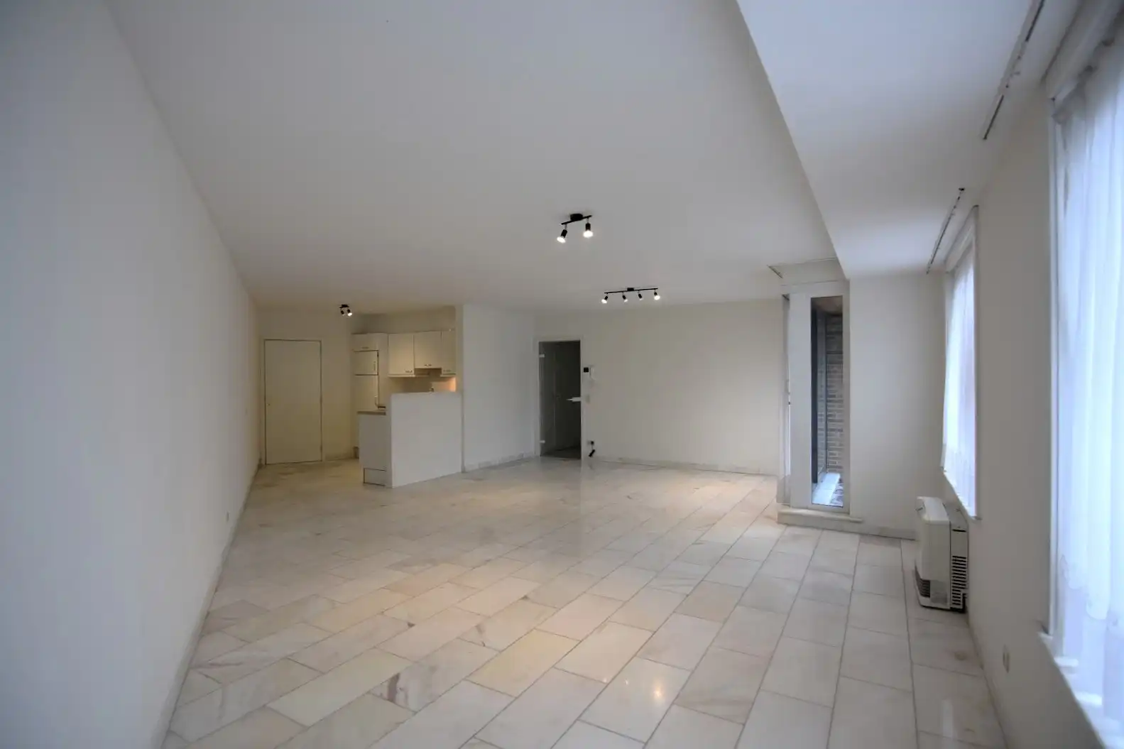 Appartement te huur Rumbeeksesteenweg 462 -/12 - 8800 Roeselare