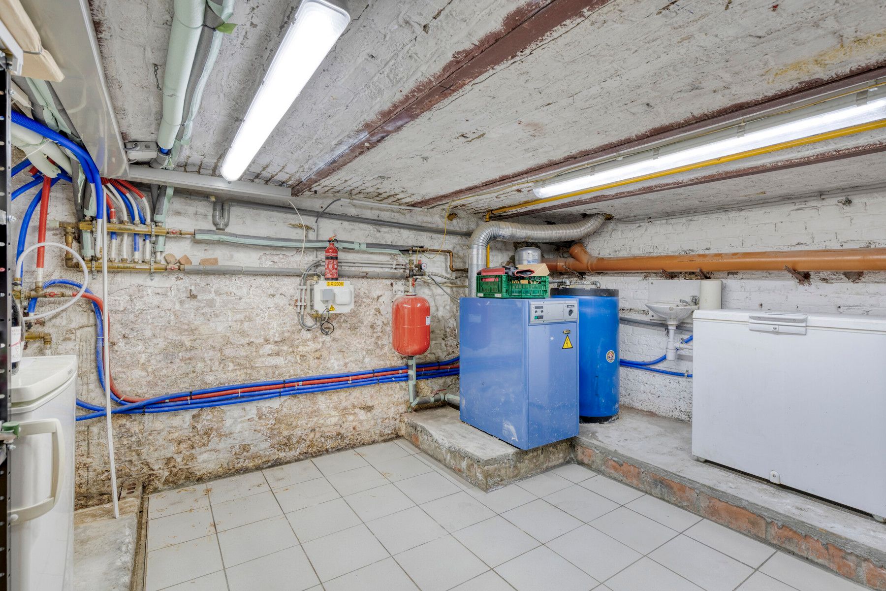 Gezellige rijwoning in gegeerde wijk te Halle foto 12
