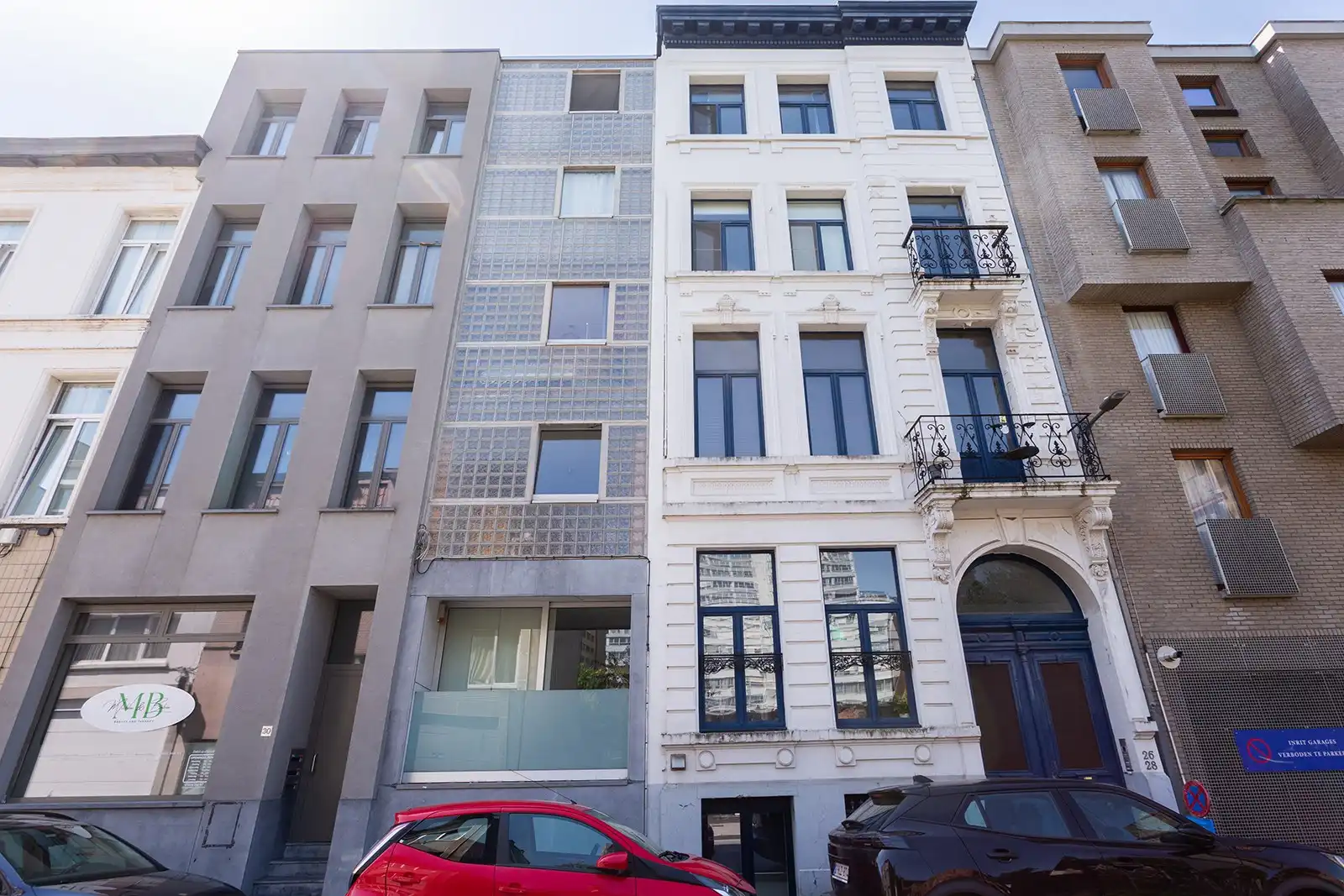 Duplex: 2 slaapkamers en 2 terrassen foto 19