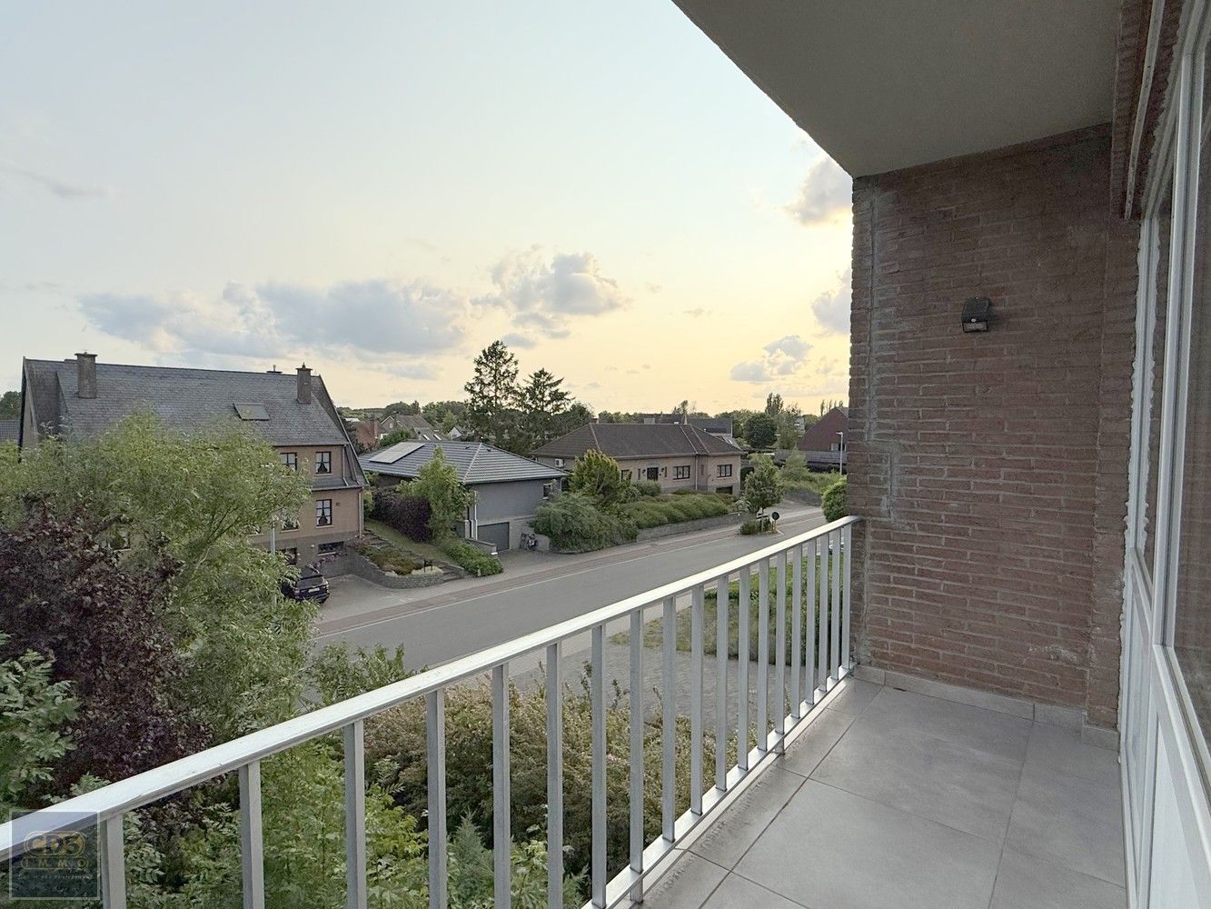 APPARTEMENT MET GARAGEBOX foto 2
