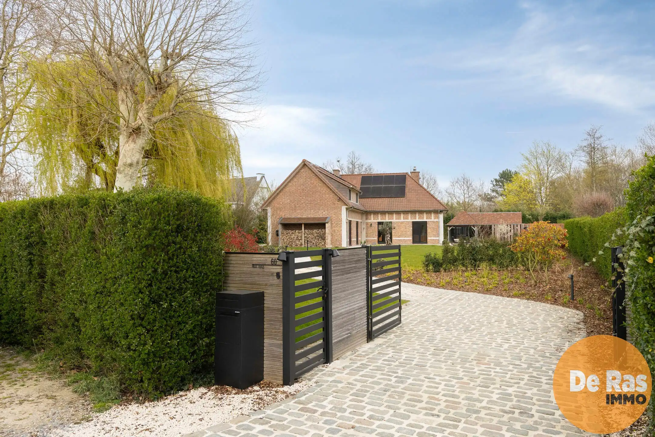 LEDE - Exclusief gerenoveerd landhuis op een unieke ligging foto 5