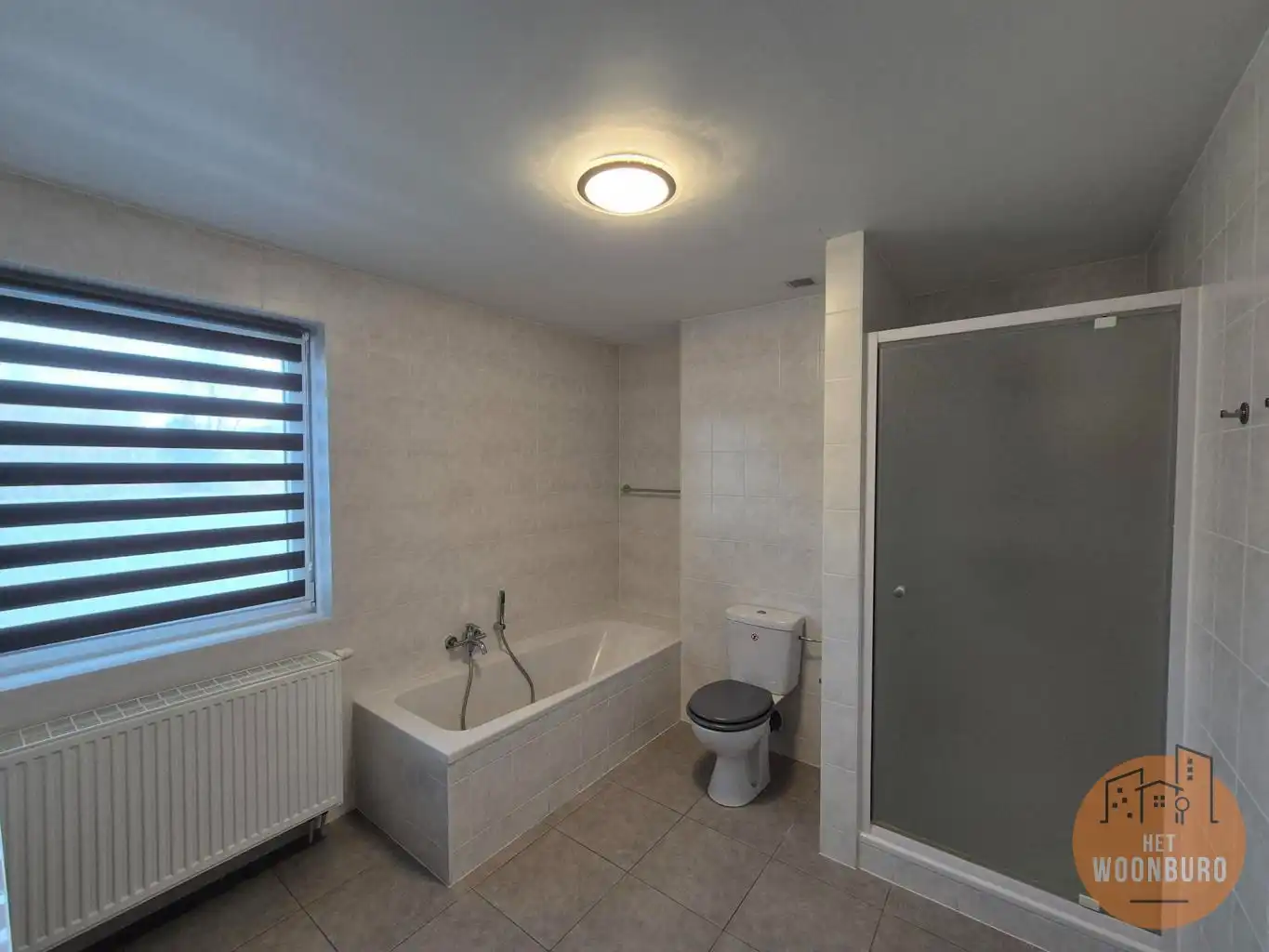 Halfopen bebouwing met 3 slpks, zolder, garage en tuin foto 9