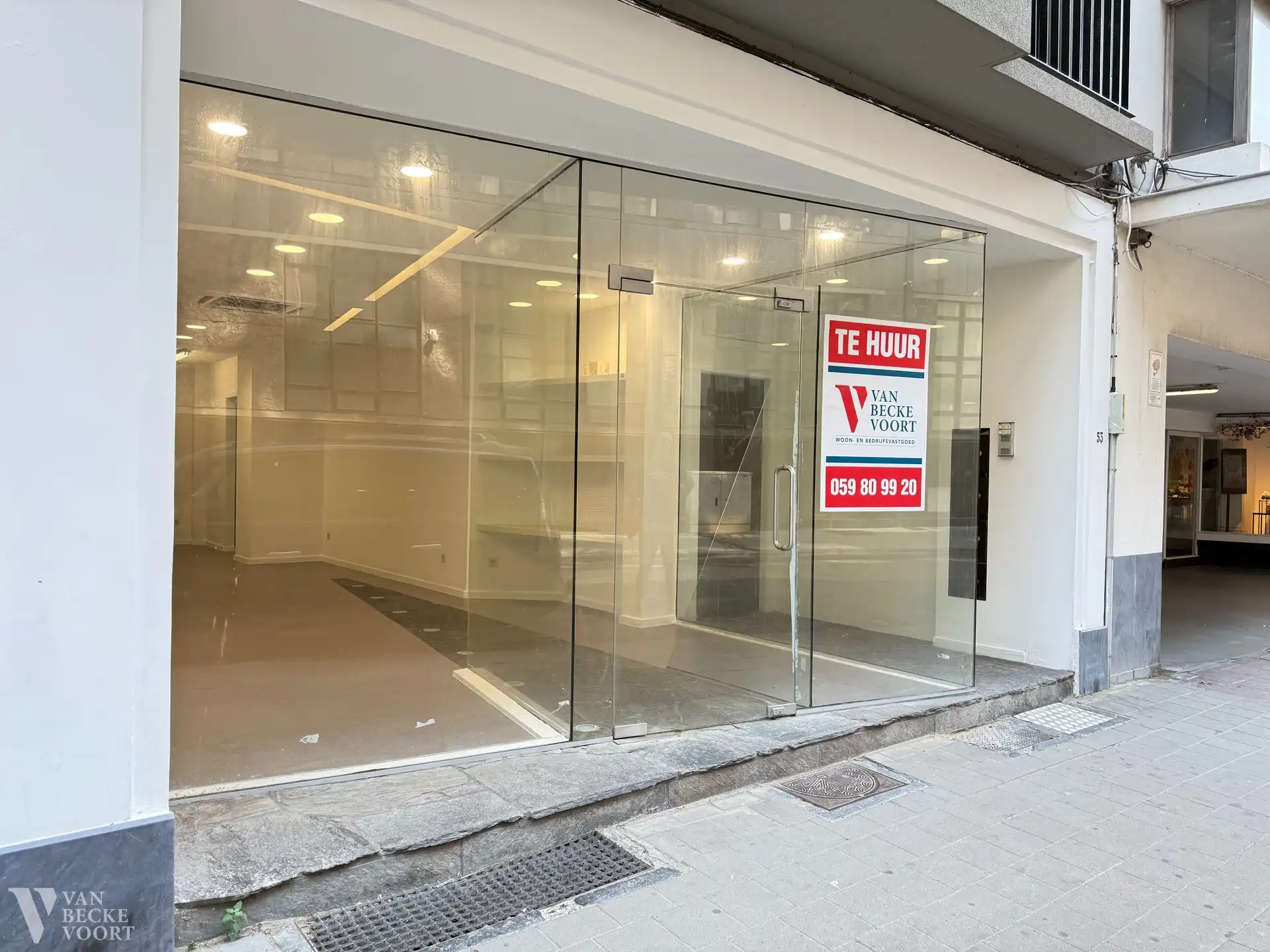 Commercieel te huur Wittenonnenstraat 53 - 8400 Oostende