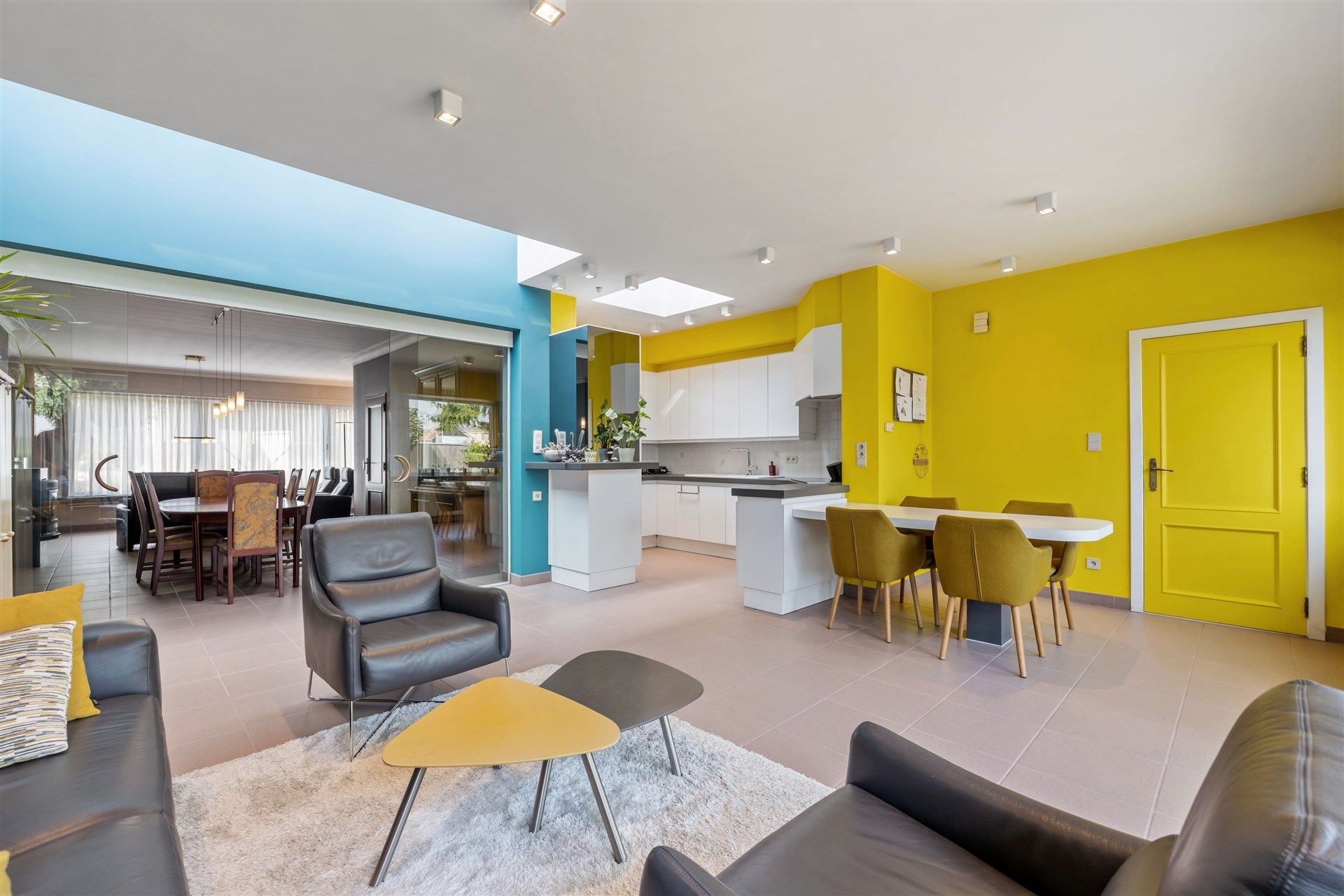 Instapklare gezinswoning met 3 slaapkamers nabij het centrum foto 6