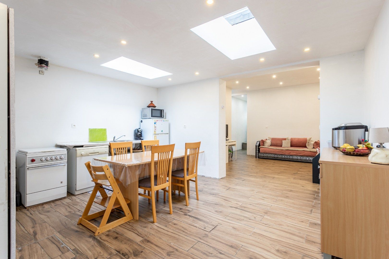 Woning met mogelijkheid tot 4 à 5 slaapkamers en tuin in Lembeek foto 7