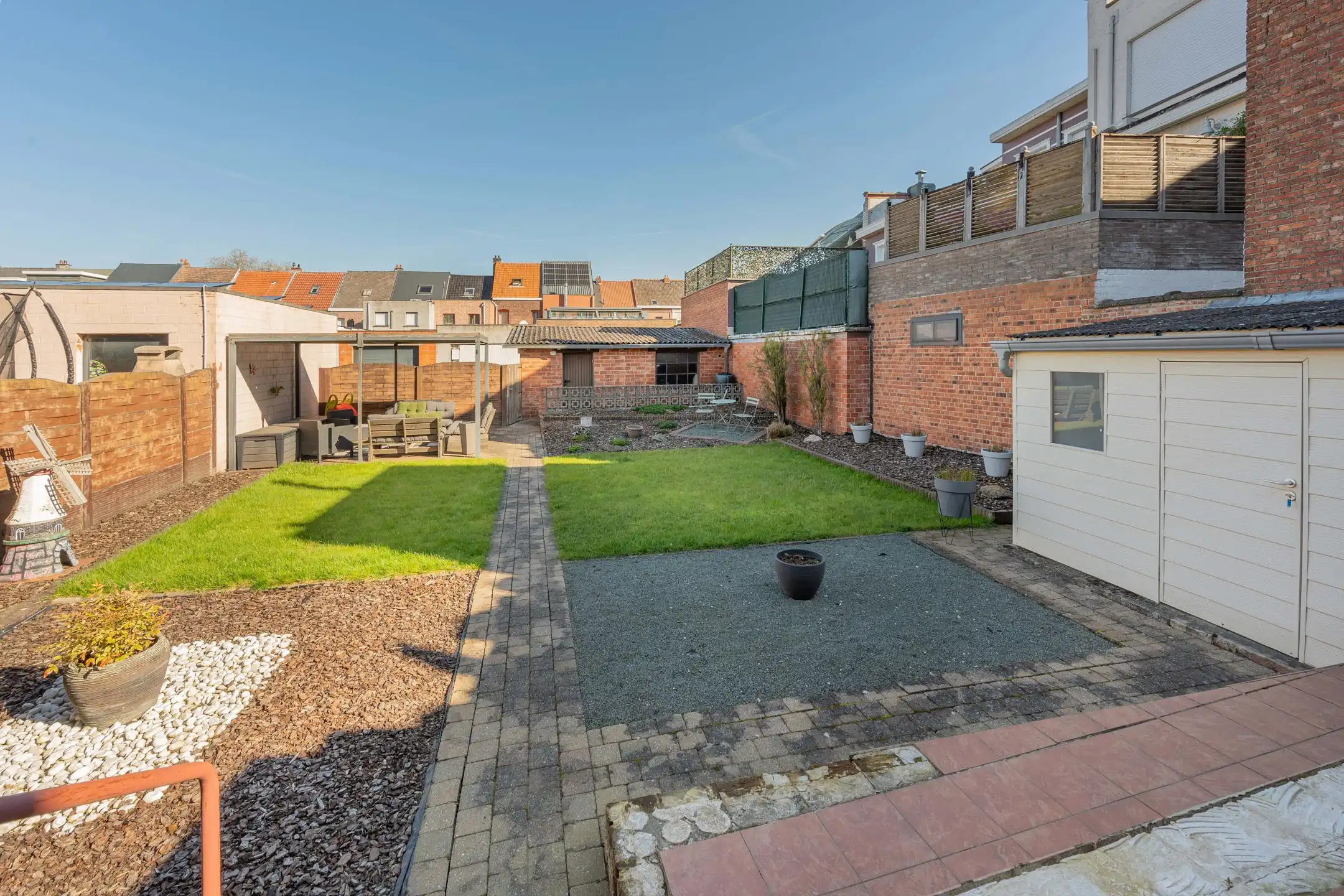 Charmante gezinswoning met garage in hartje Willebroek foto 8