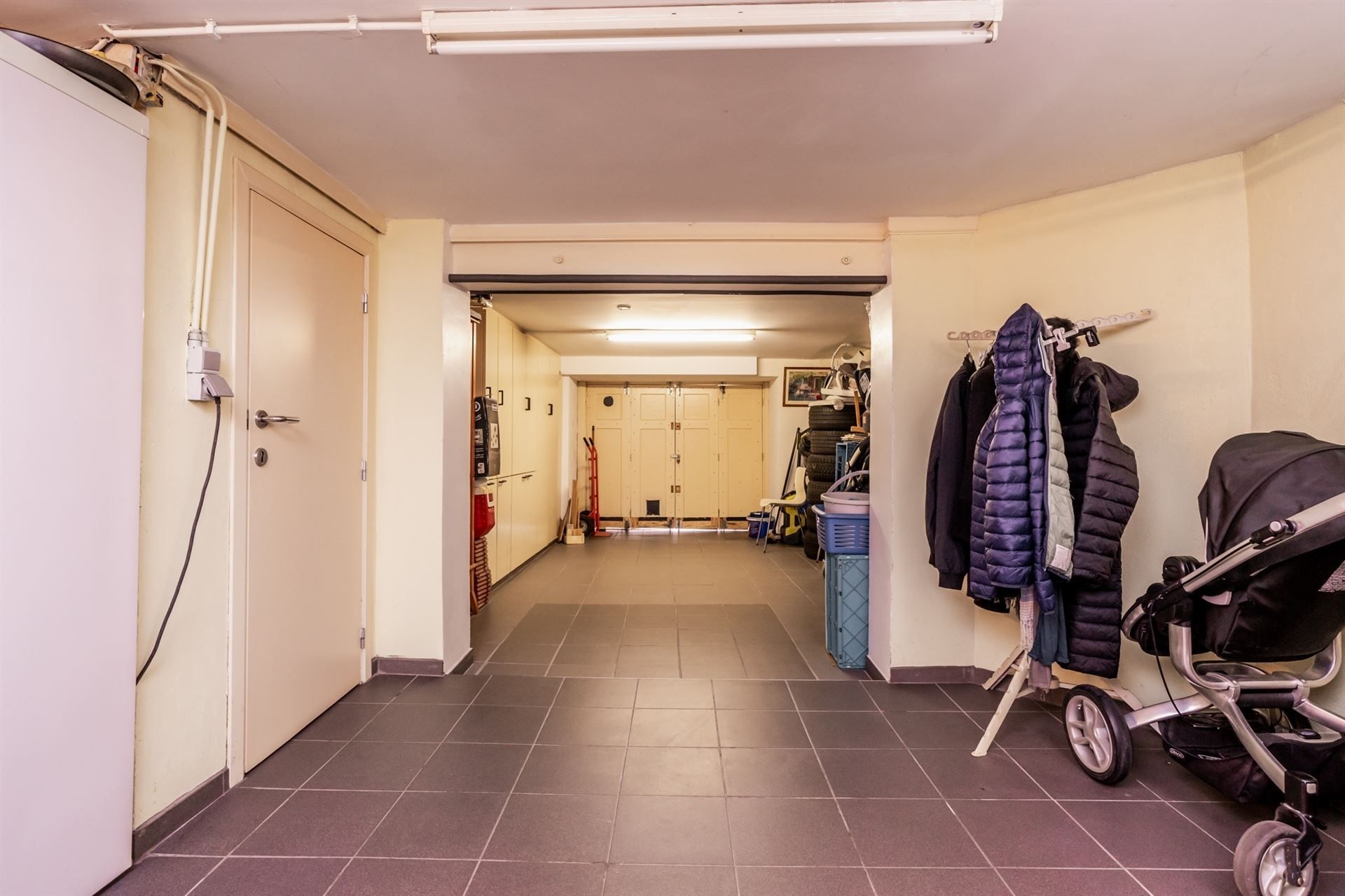 MOOIE INSTAPKLARE WONING MET STADSTUIN foto 25