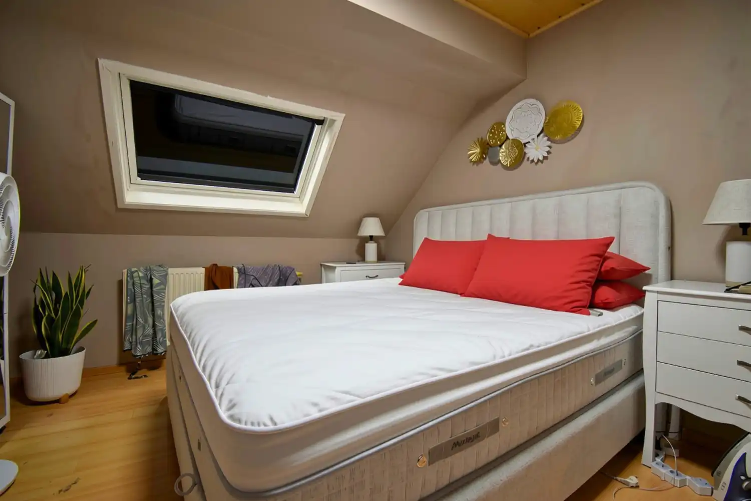 Duplex te huur in Sint-Pieters-Leeuw foto 4