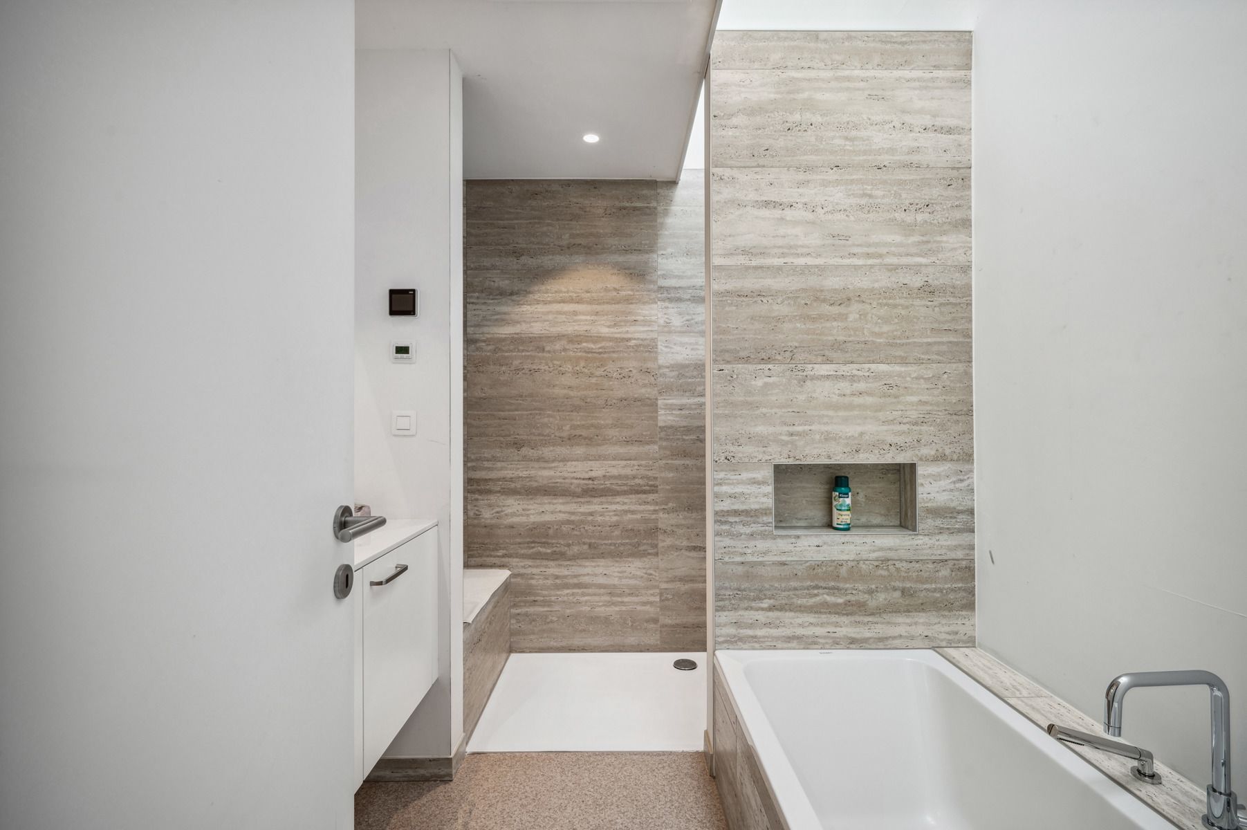 Moderne energieneutrale villa te KEERBERGEN op 2.386 m² foto 28