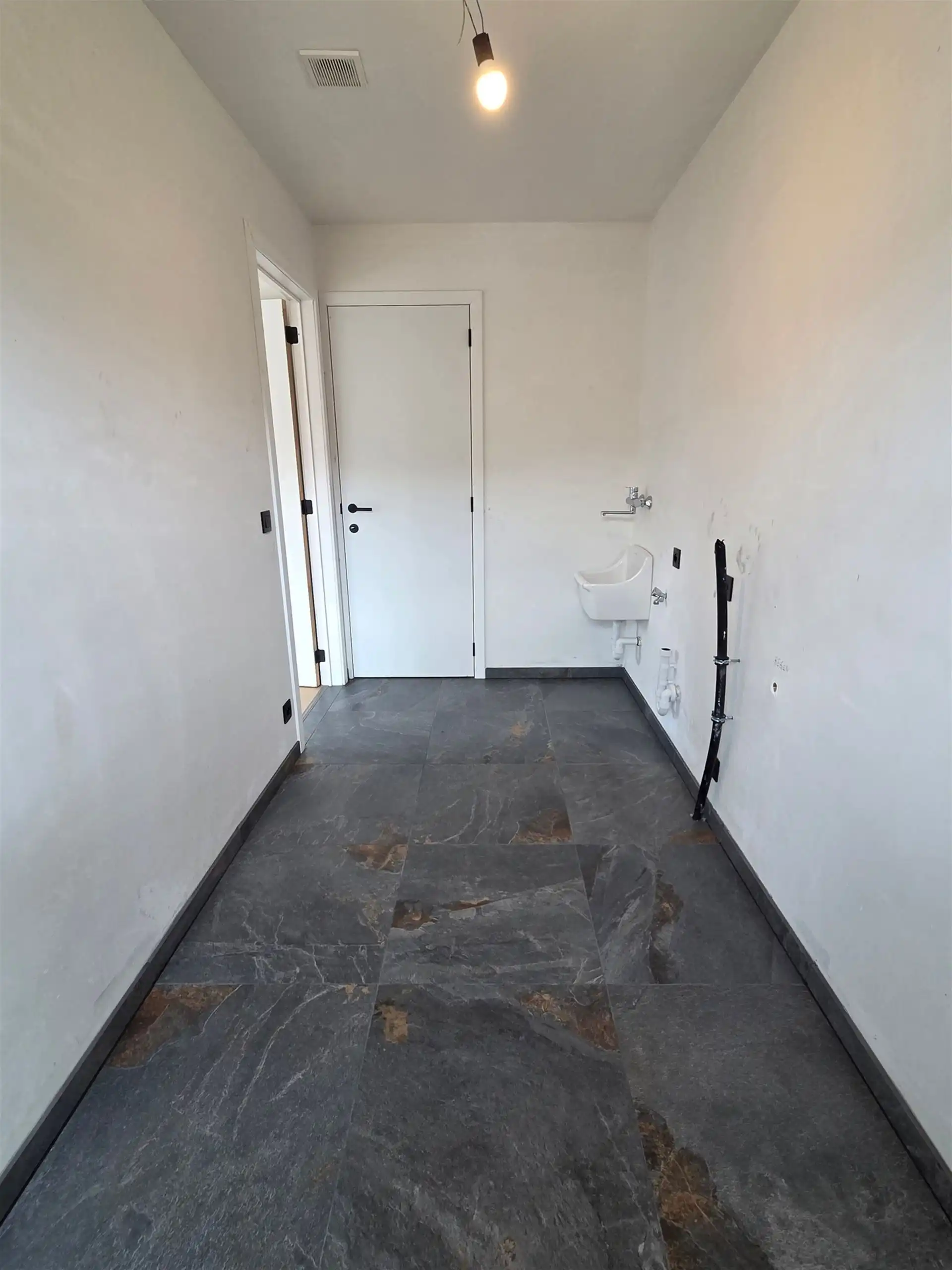 Prachtige, energiezuinige nieuwbouw woning te Keerbergen, gelegen vlakbij het centrum, winkels, scholen en openbaar vervoer.  foto 15
