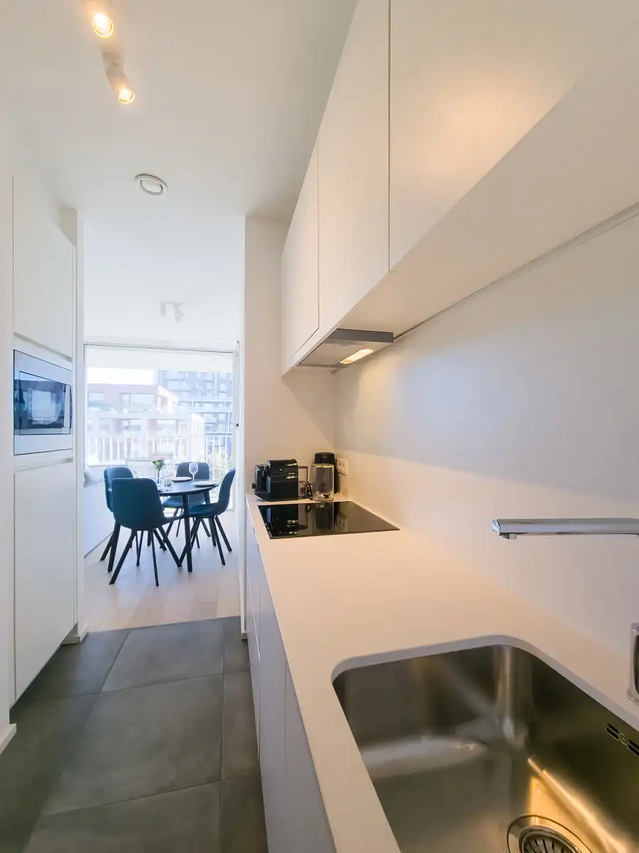 Prachtige gemeubelde studio met zicht op de Schelde foto 11