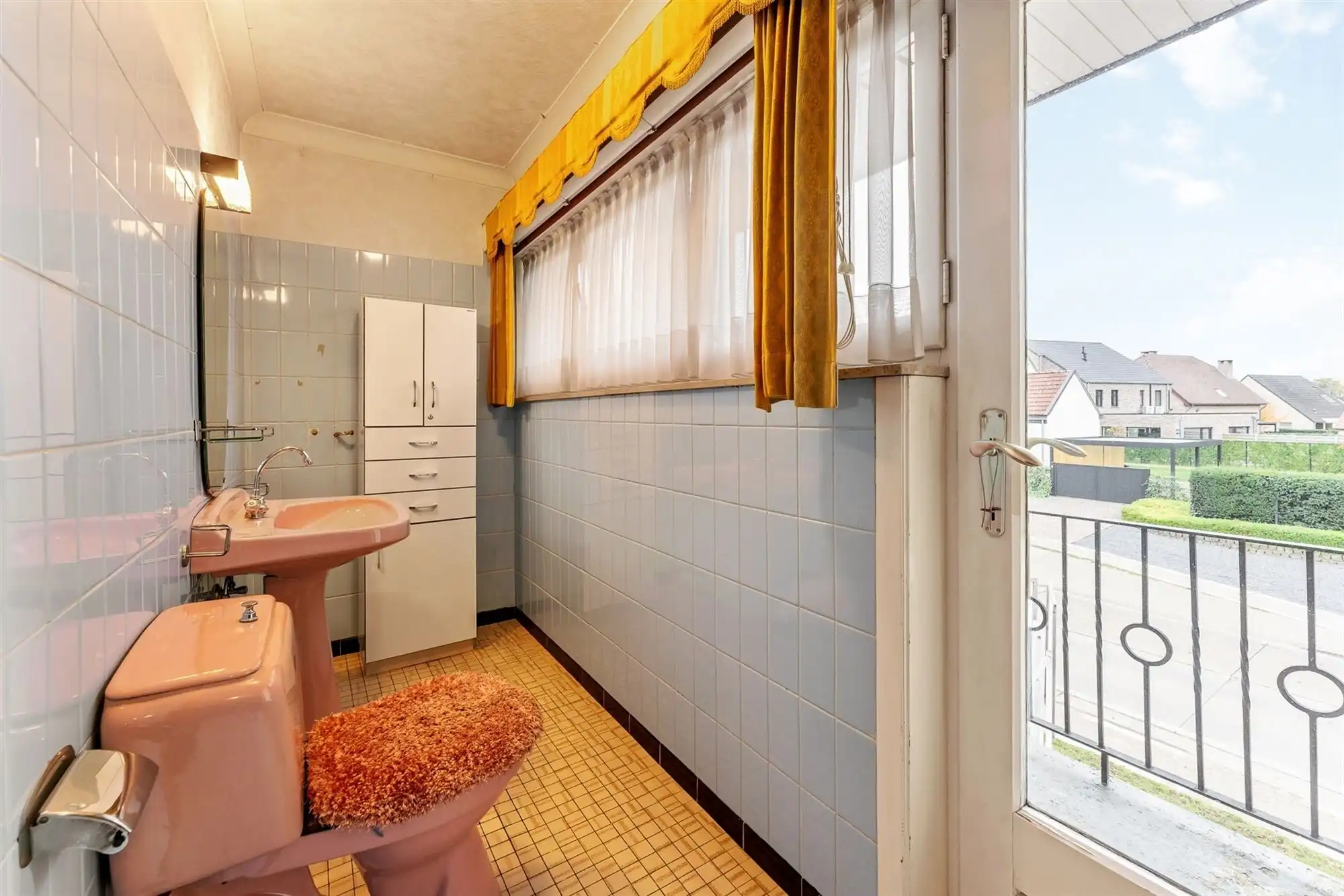 OP TE FRISSEN WONING MET 3 SLAAPKAMERS GELEGEN OP EEN PERCEEL VAN 4A89CA TE PAAL foto 23