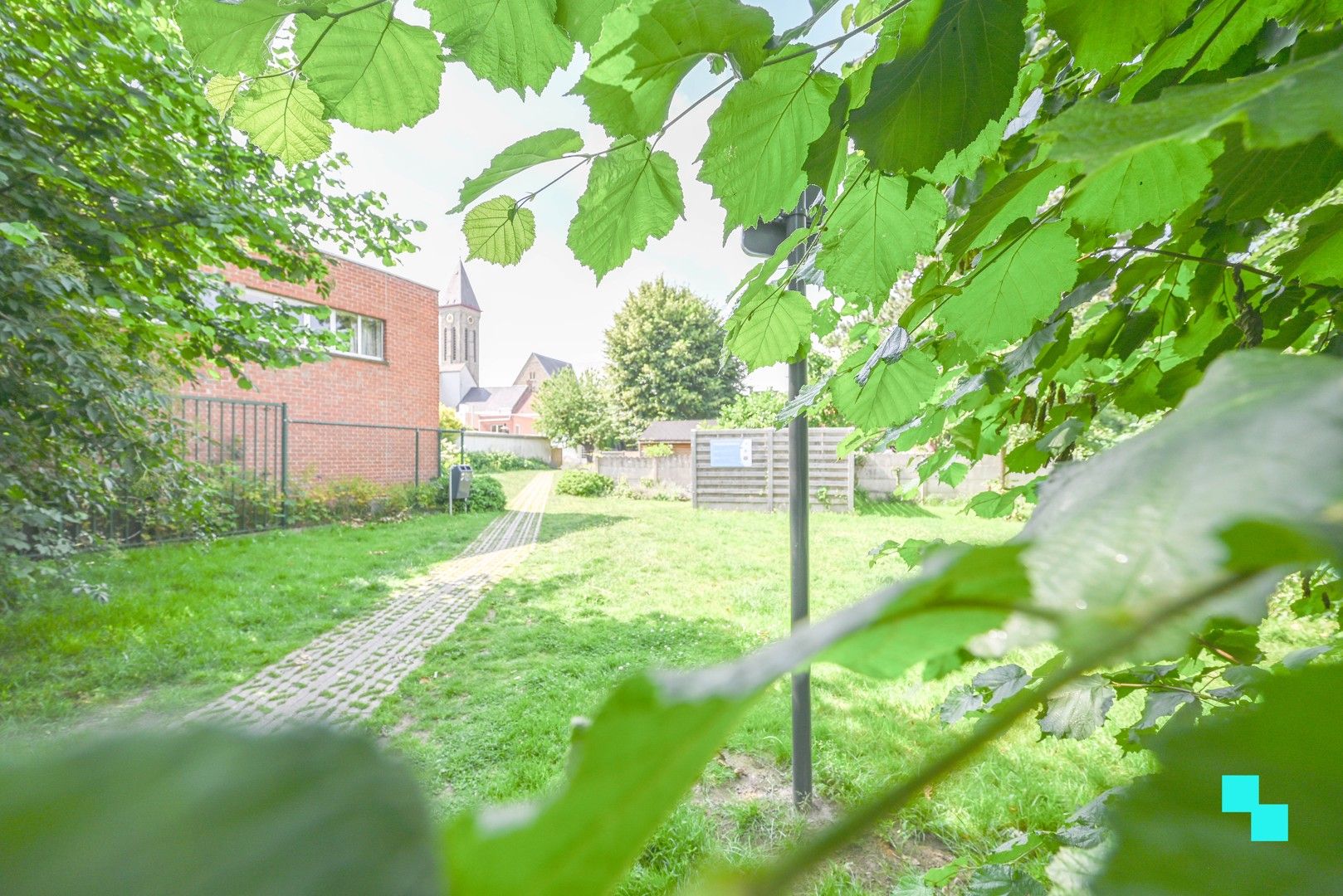 Stadswoning met tuin in centrum Oostrozebeke foto 22