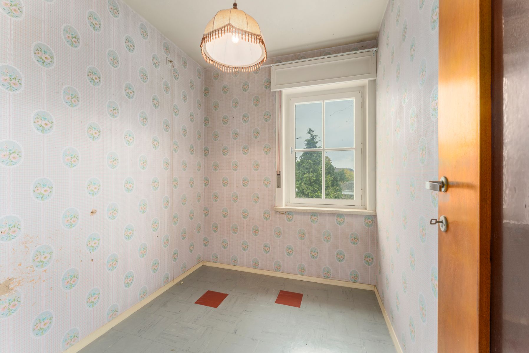 Karaktervolle woning met veel potentieel! foto 12