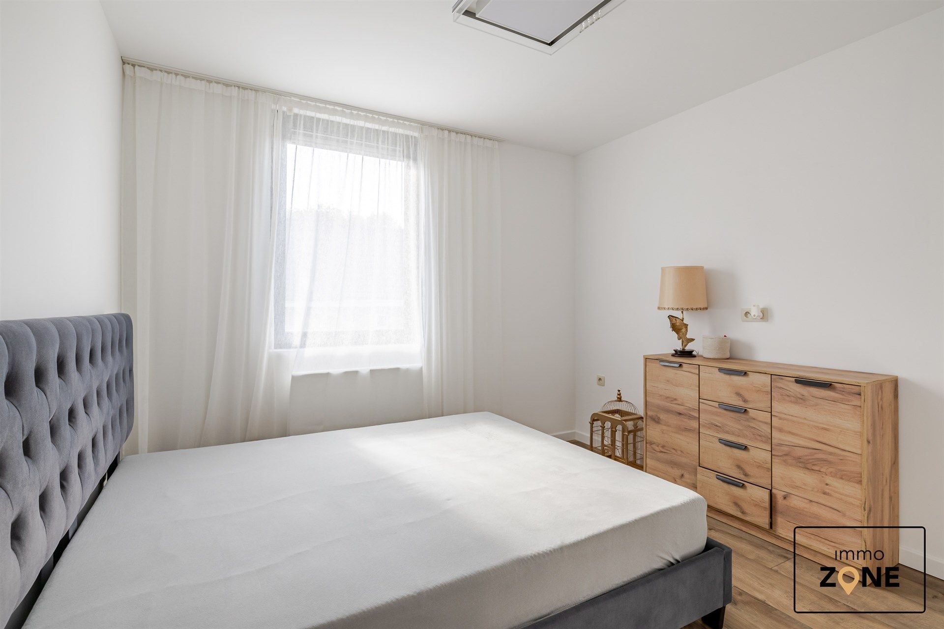 Karaktervolle handelswoning met ruim appartement in Hamme! foto 9