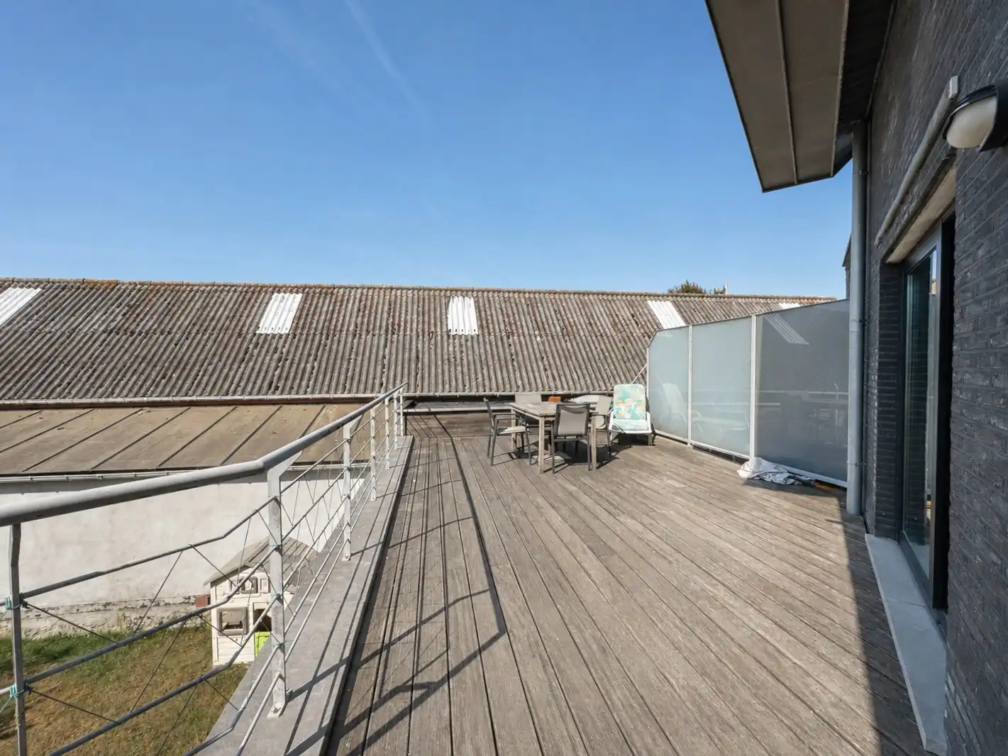 Ruim en energiezuinig 2slp appartement met zonnig terras nabij E40! foto 12