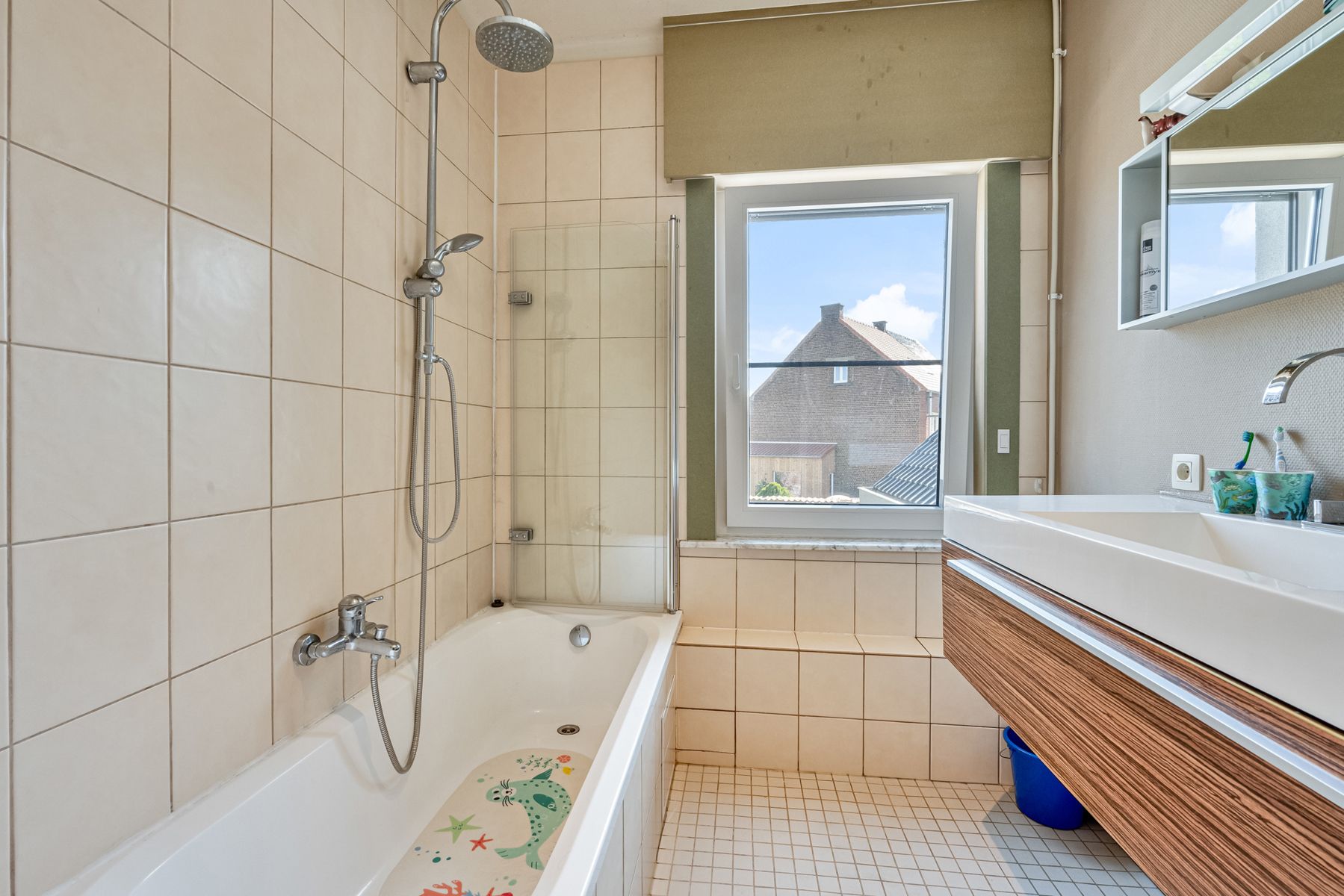 Gezellige woning met tuin en ruimte voor zelfstandigheid foto 17