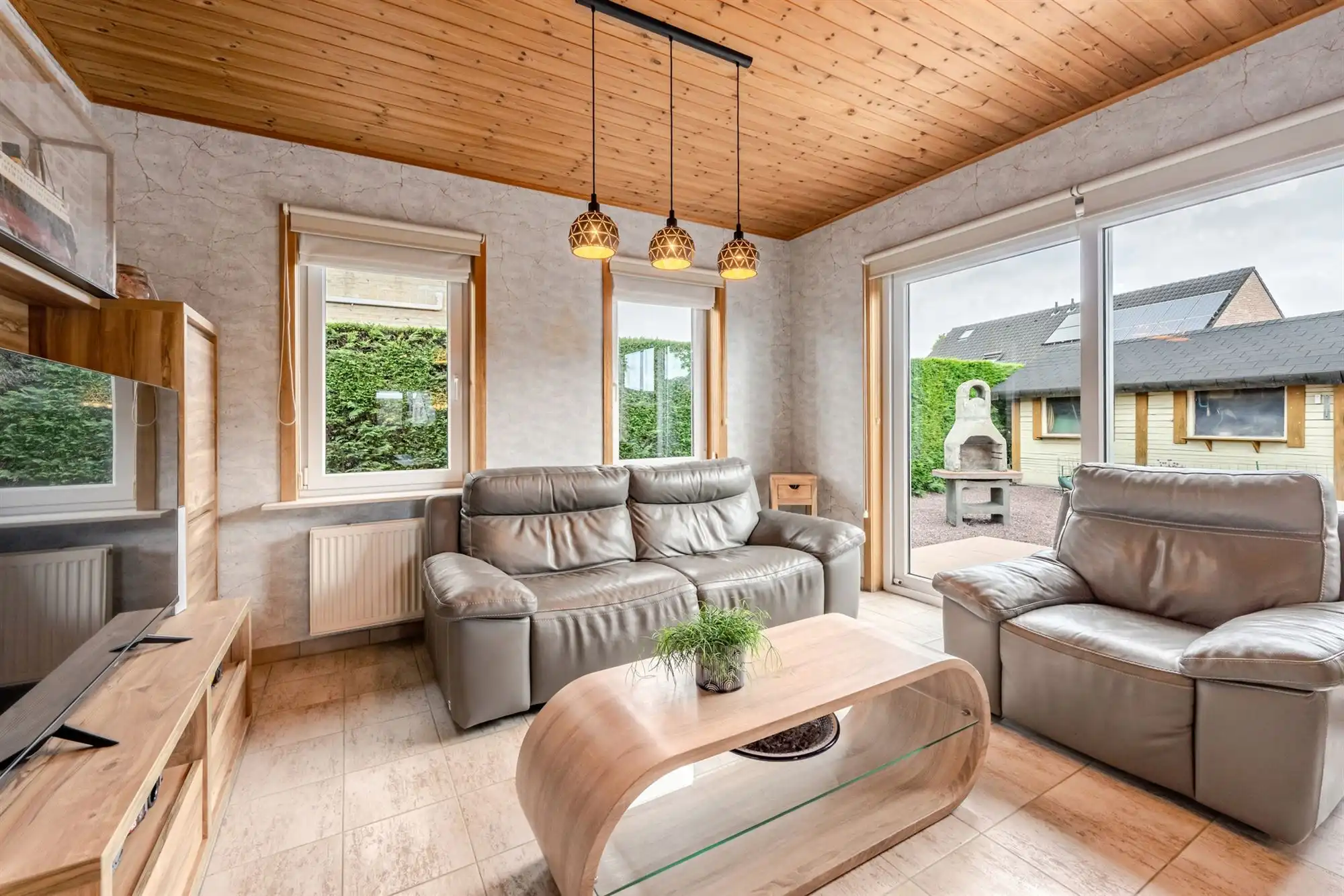 Energiezuinige en rustig gelegen bungalow met sauna en tuin foto 4
