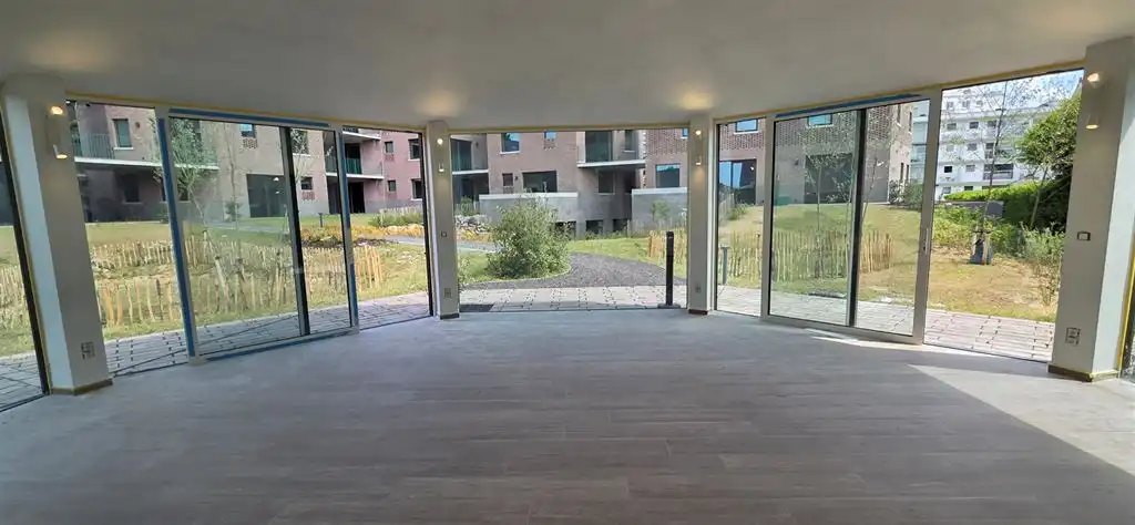 Zeer mooie handelsruimte/kantoor op fantastische locatie foto 12