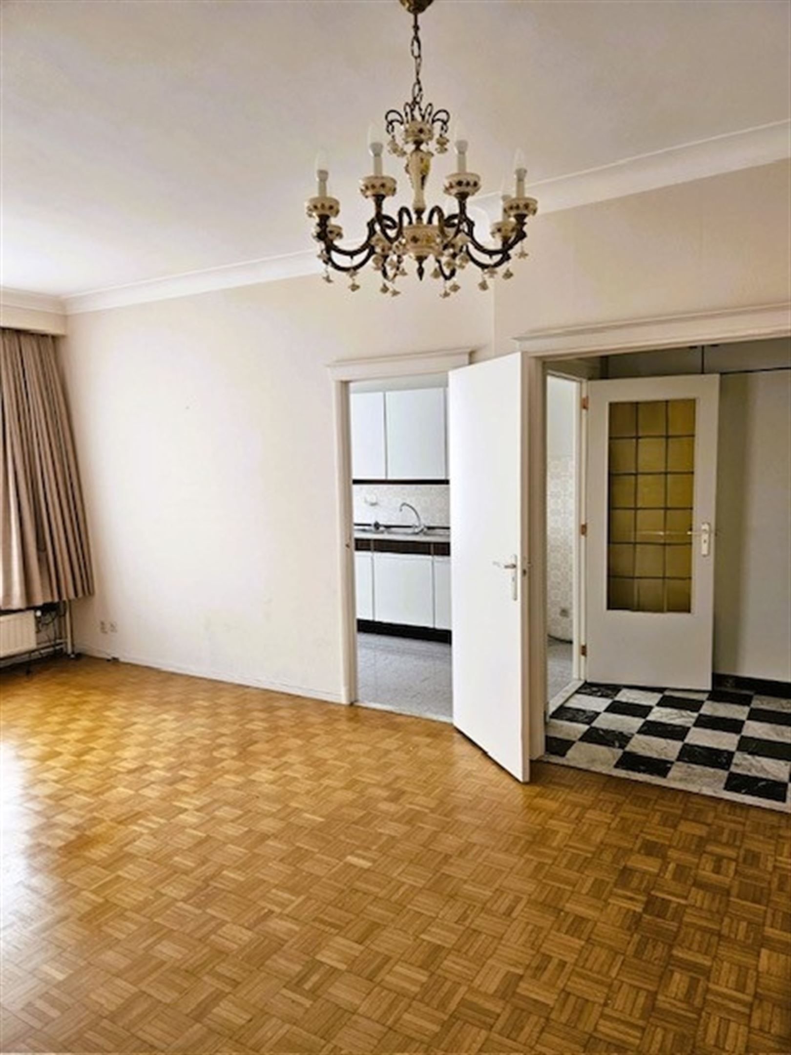Appartement (1slpk) mét terras in hartje Antwerpen!  foto {{pictureIndex}}