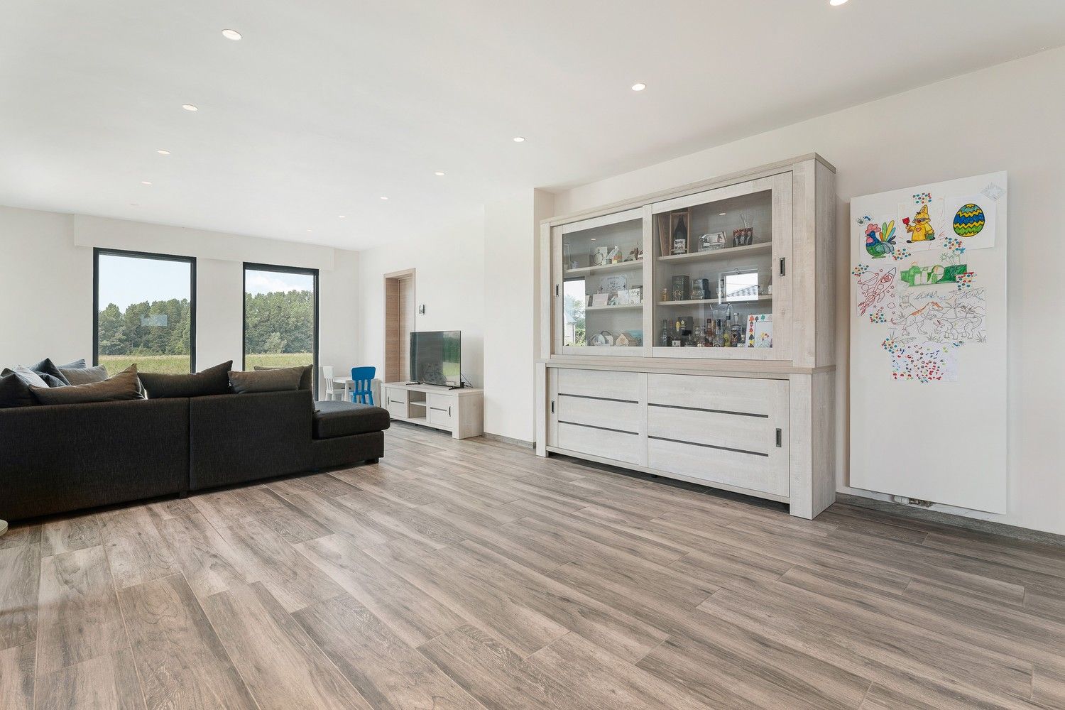 Charmante woning met 3 slpkrs en loods op een perceel van 726 m² foto 6