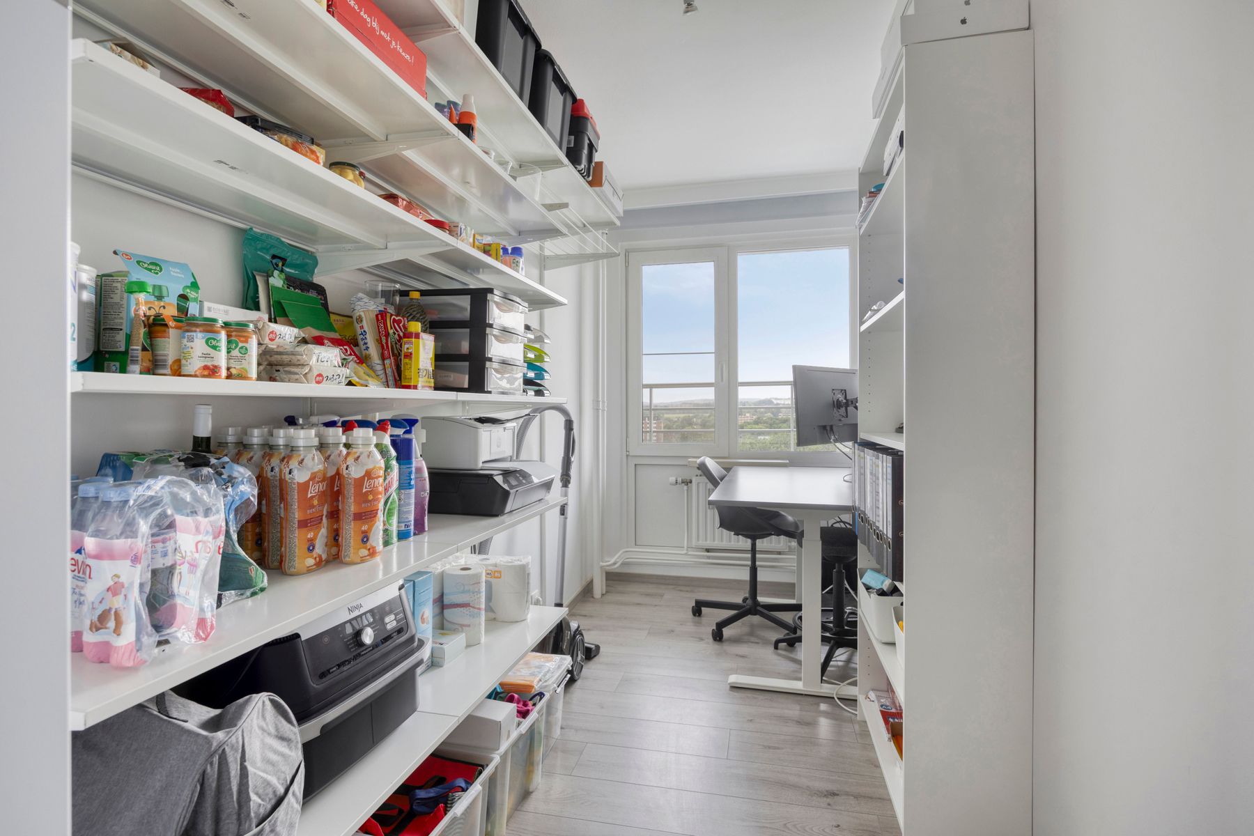 Ruim appartement met prachtig uitzicht foto 7