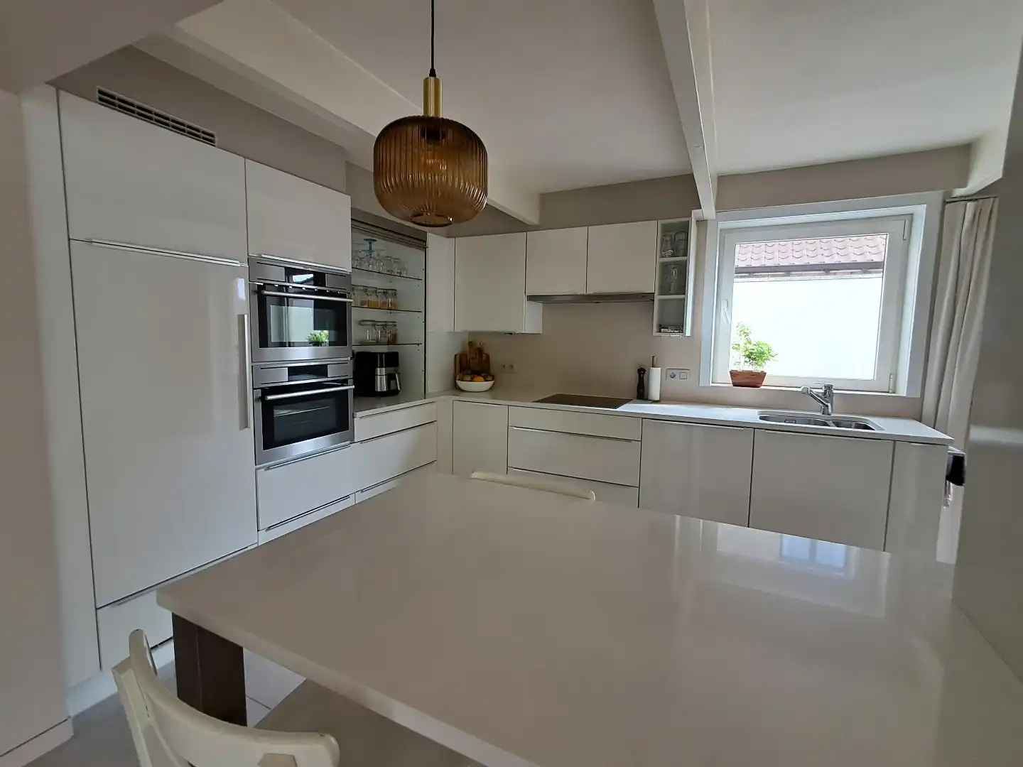 Charmante bungalow te huur in Dudzele foto 6
