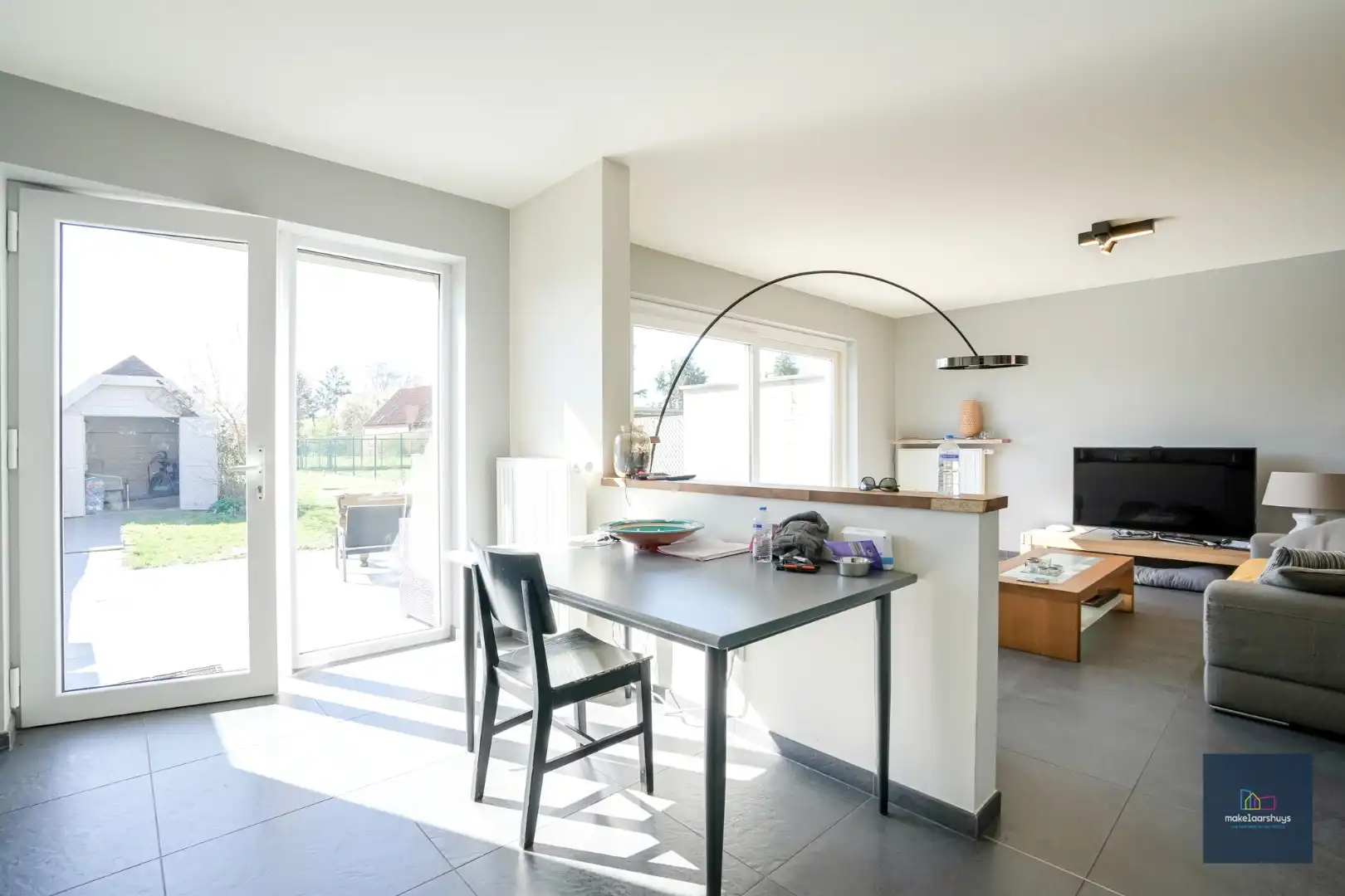 Rustig gelegen woning met 3slpk, garage en tuin foto 8