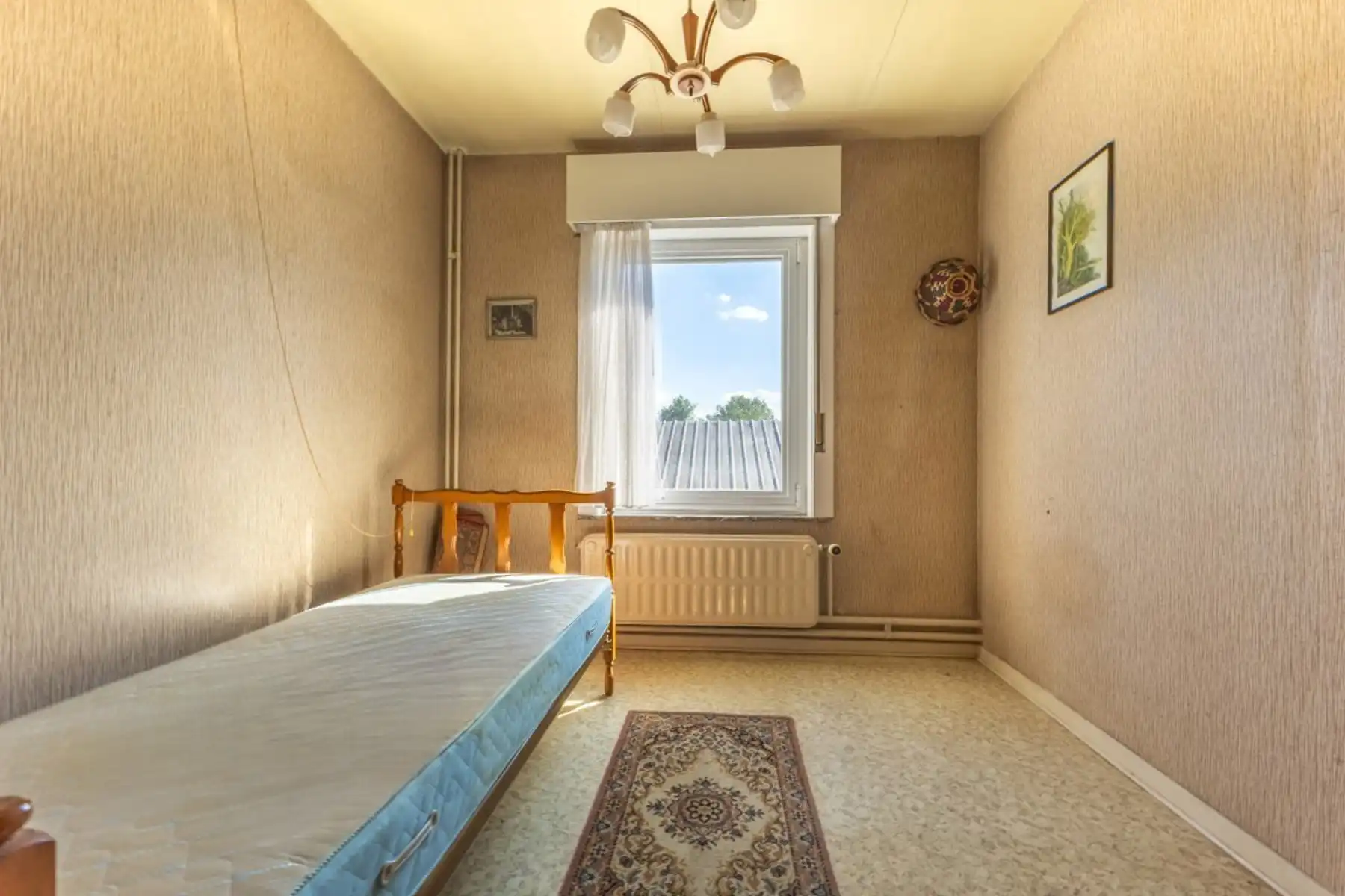 Gezinswoning met grote tuin in groene omgeving foto 16