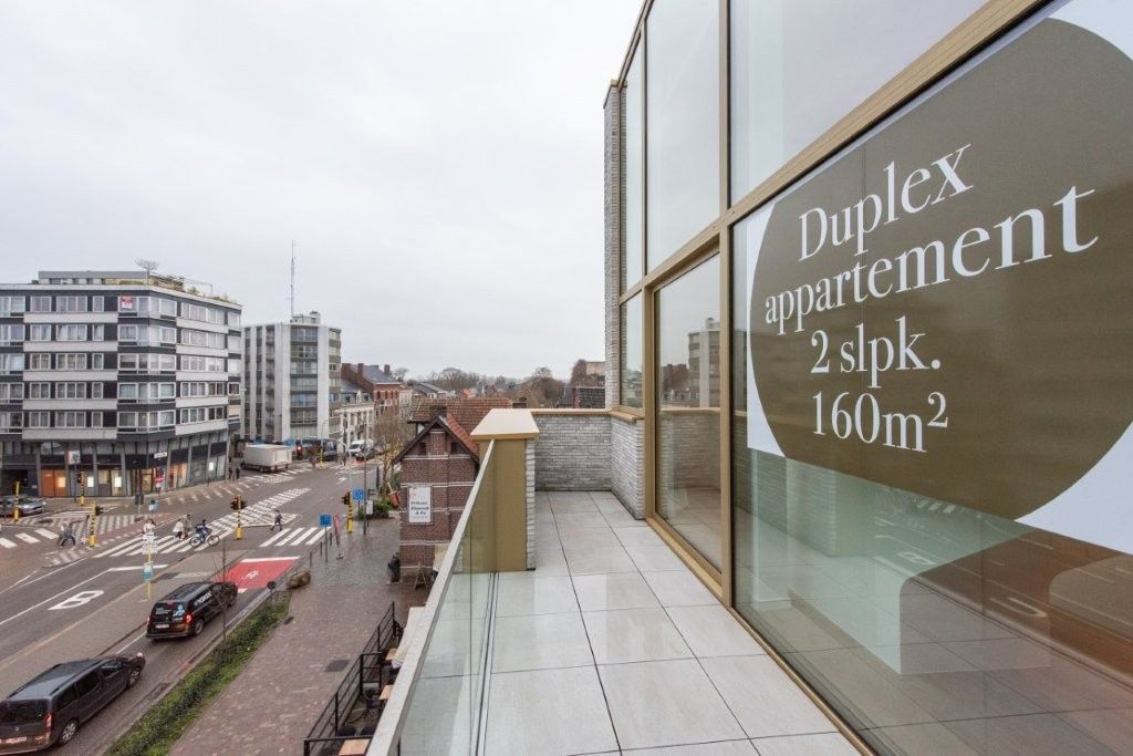 LUXUEUS PENTHOUSE 161M² MET 2SLK IN CENTRUM TONGEREN. foto 21