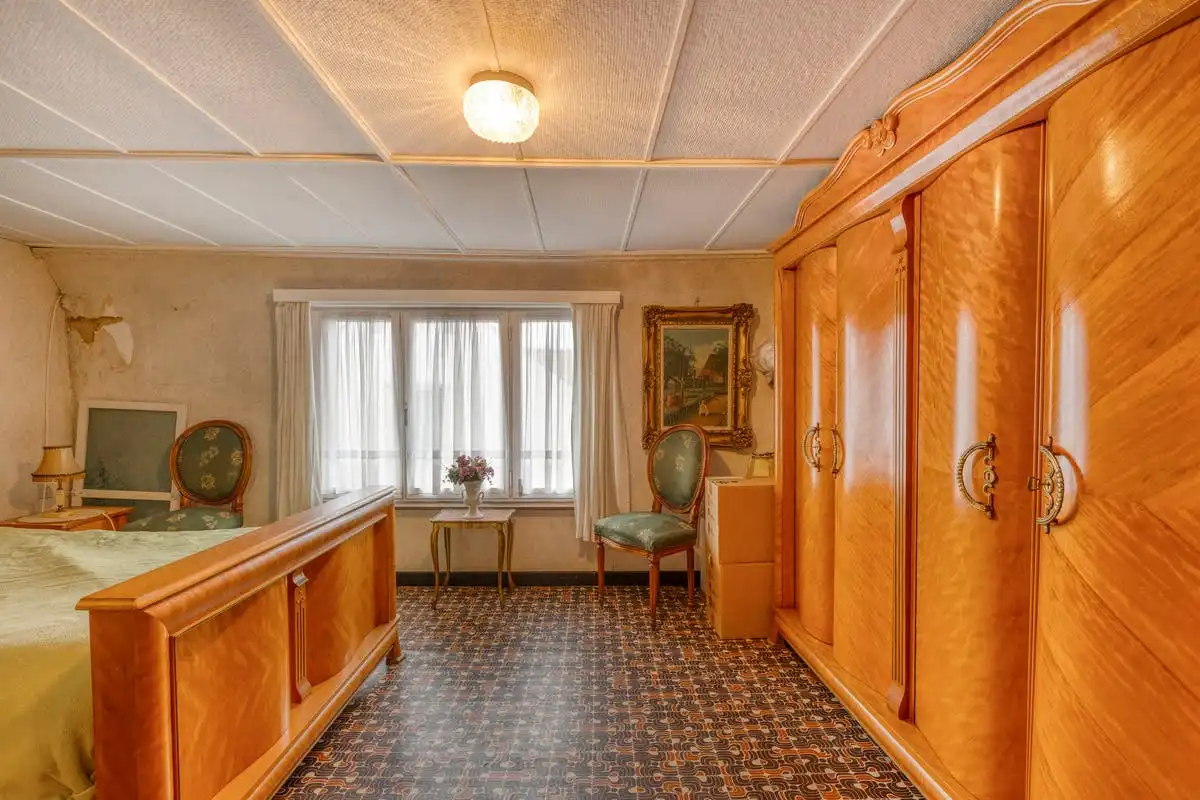 Te renoveren woning met grote tuin en bijgebouw te Heule foto 13
