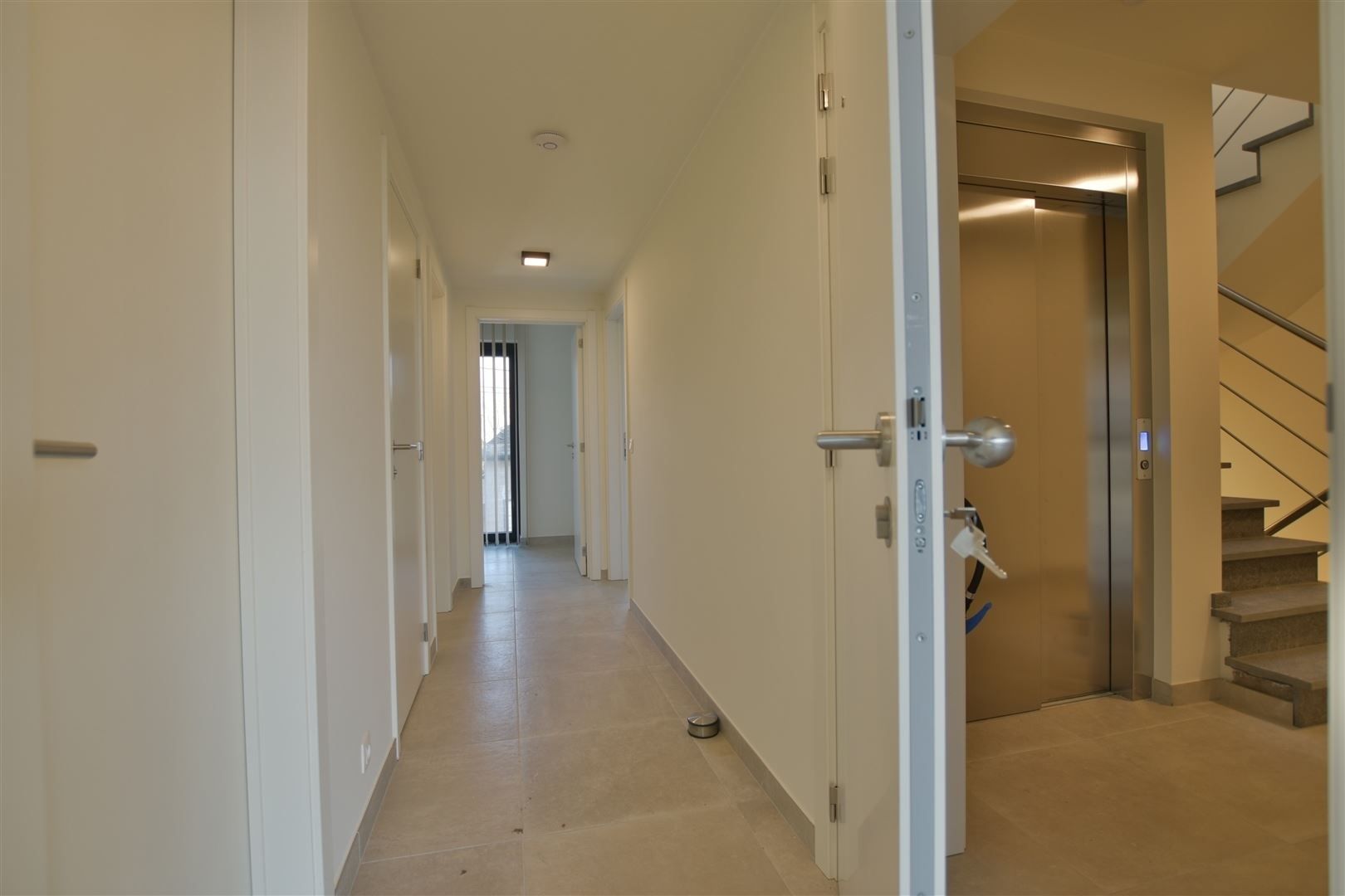 Prachtig nieuwbouwappartement op 1ste verdiepig met groot terras foto 19