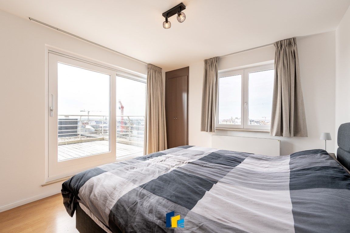 Elegant 3-slpkapp met riant terras foto 16