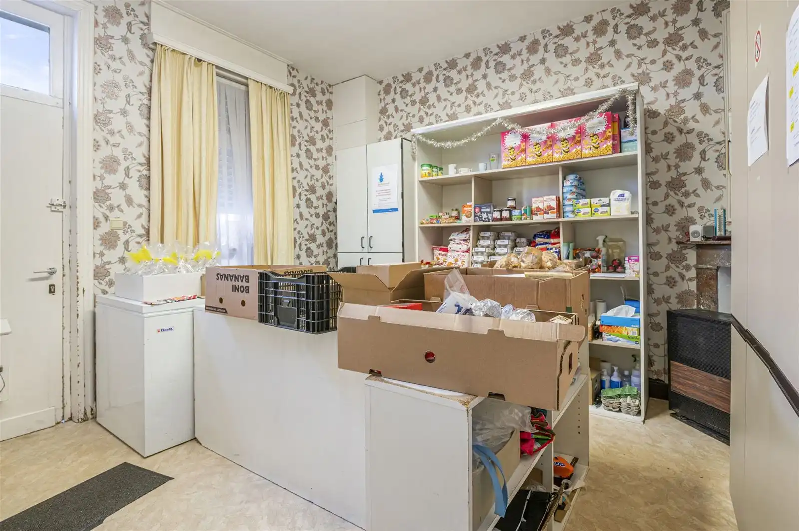 Charmante te renoveren woning in Zottegem foto 2