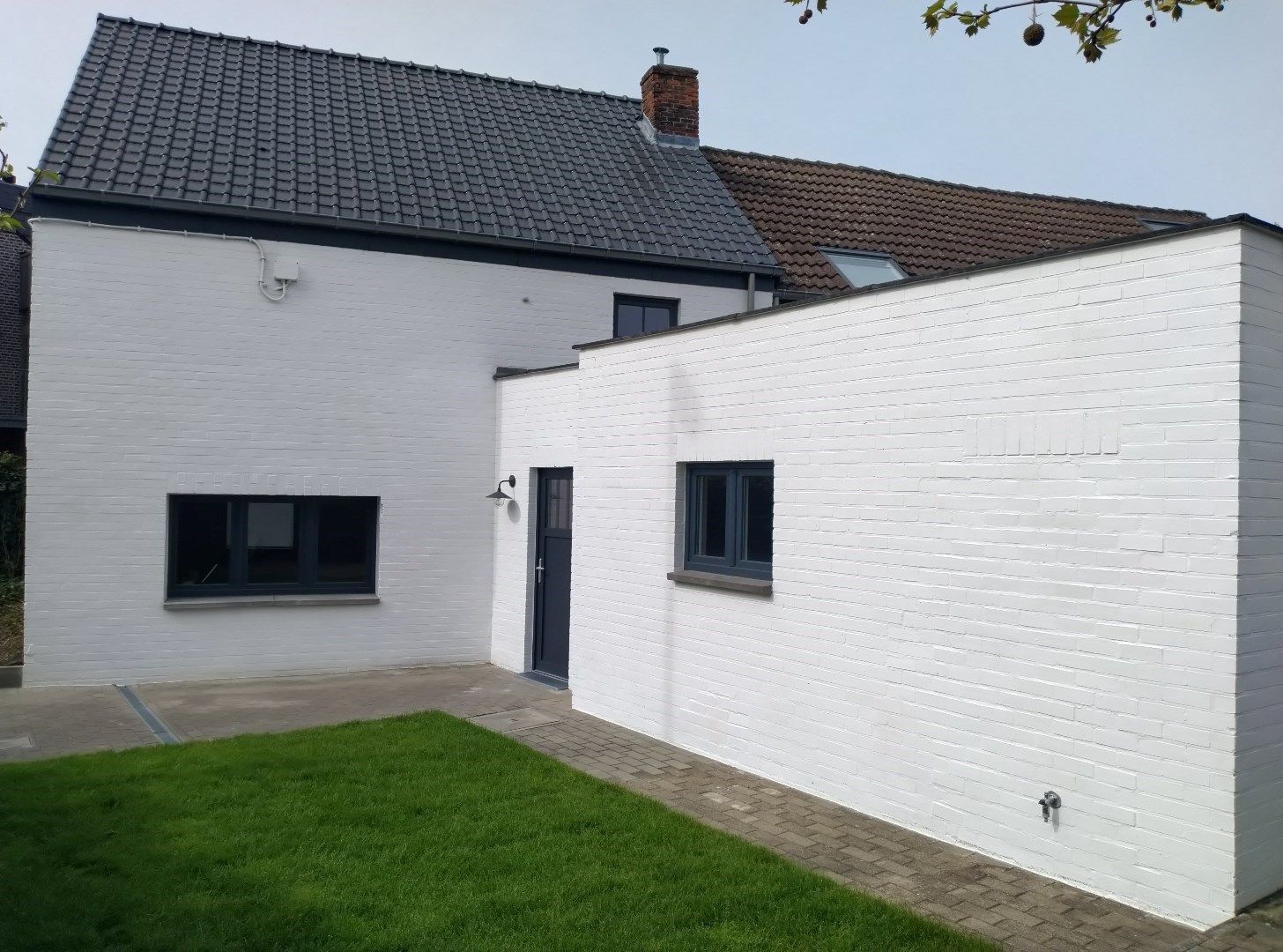 Een instapklare 3-gevelwoning met tuin. foto 17