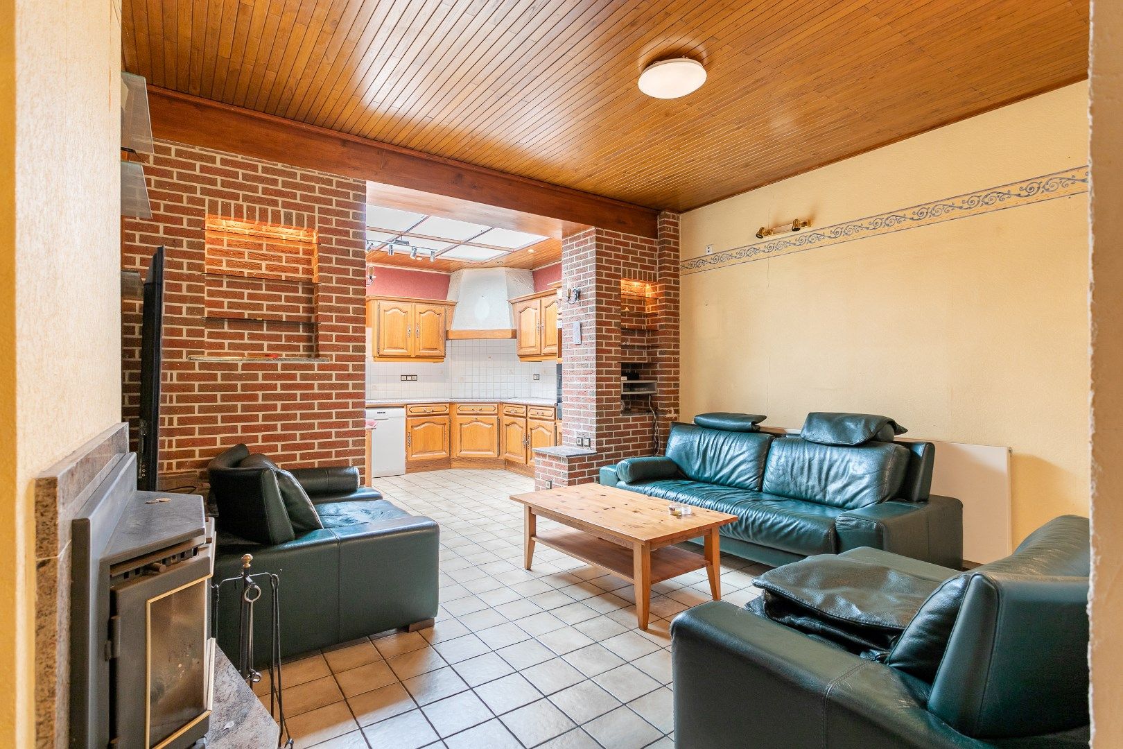 Ruime woning centrum Halle, 4 slpks en tuin foto 3