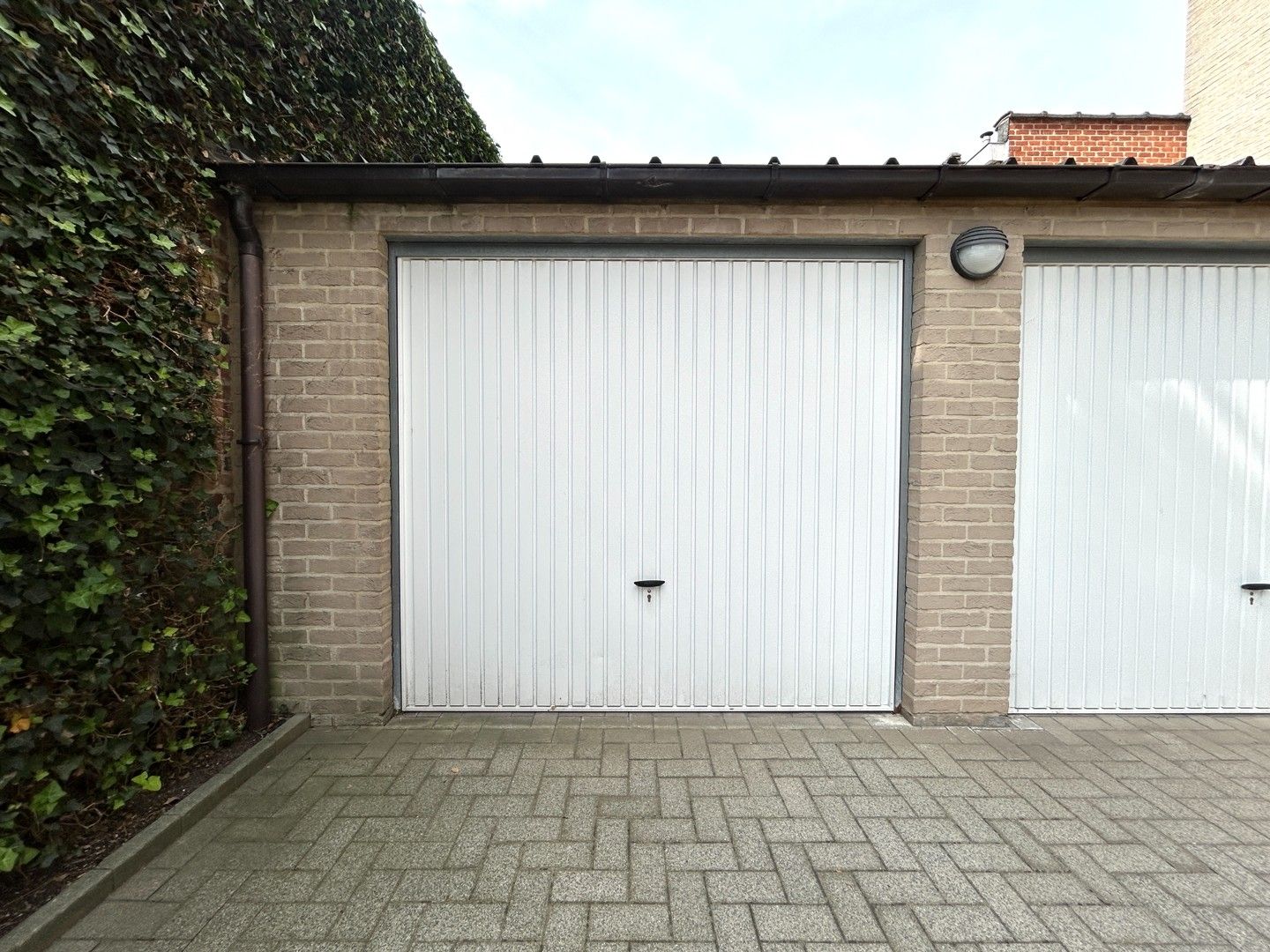 Instapklaar 2-slaapkamer appartement op wandelafstand van centrum Roeselare! foto 16