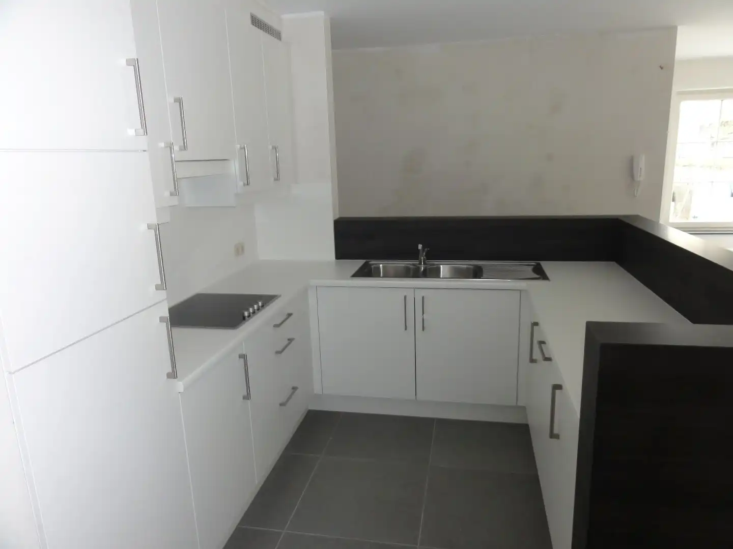 Gelijkvloers appartement met 2 slaapkamers en tuin te Dessel! foto 8