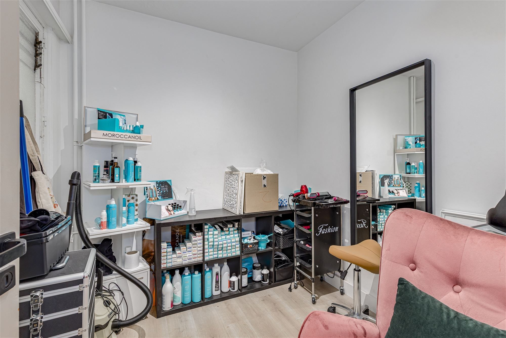 Ruim appartement met 3 slpk en garagebox te Wilrijk foto 15