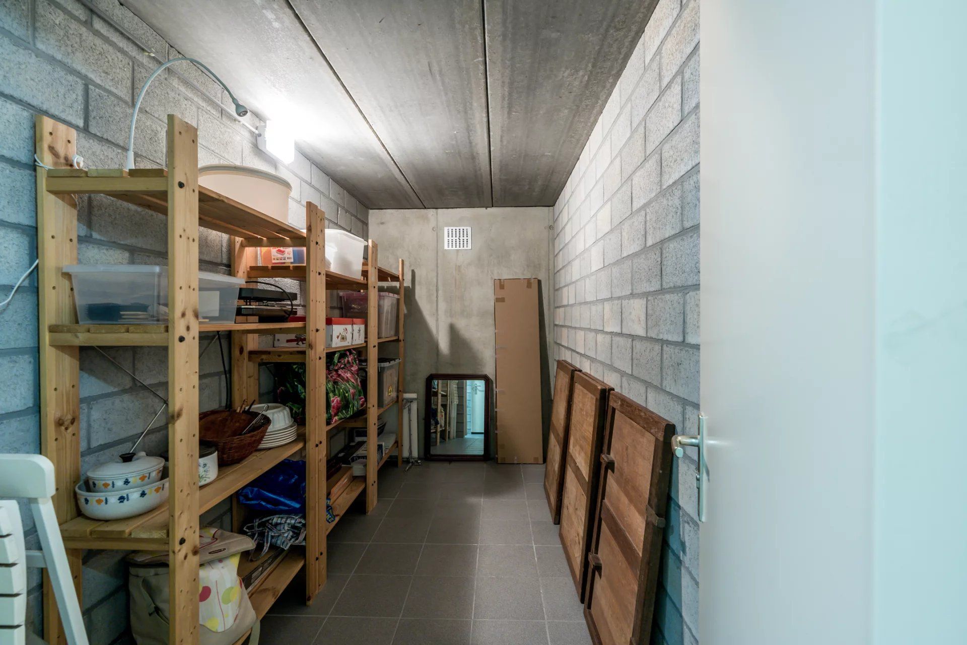 Zeer ruim appartement te Mol-centrum met 2 slaapkamers, 2 terrassen en garagebox. foto 20