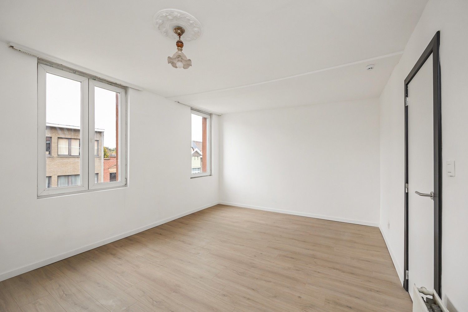 Instapklaar 1 slaapkamer appartement (50 m²) in een verzorgd gebouw foto 6