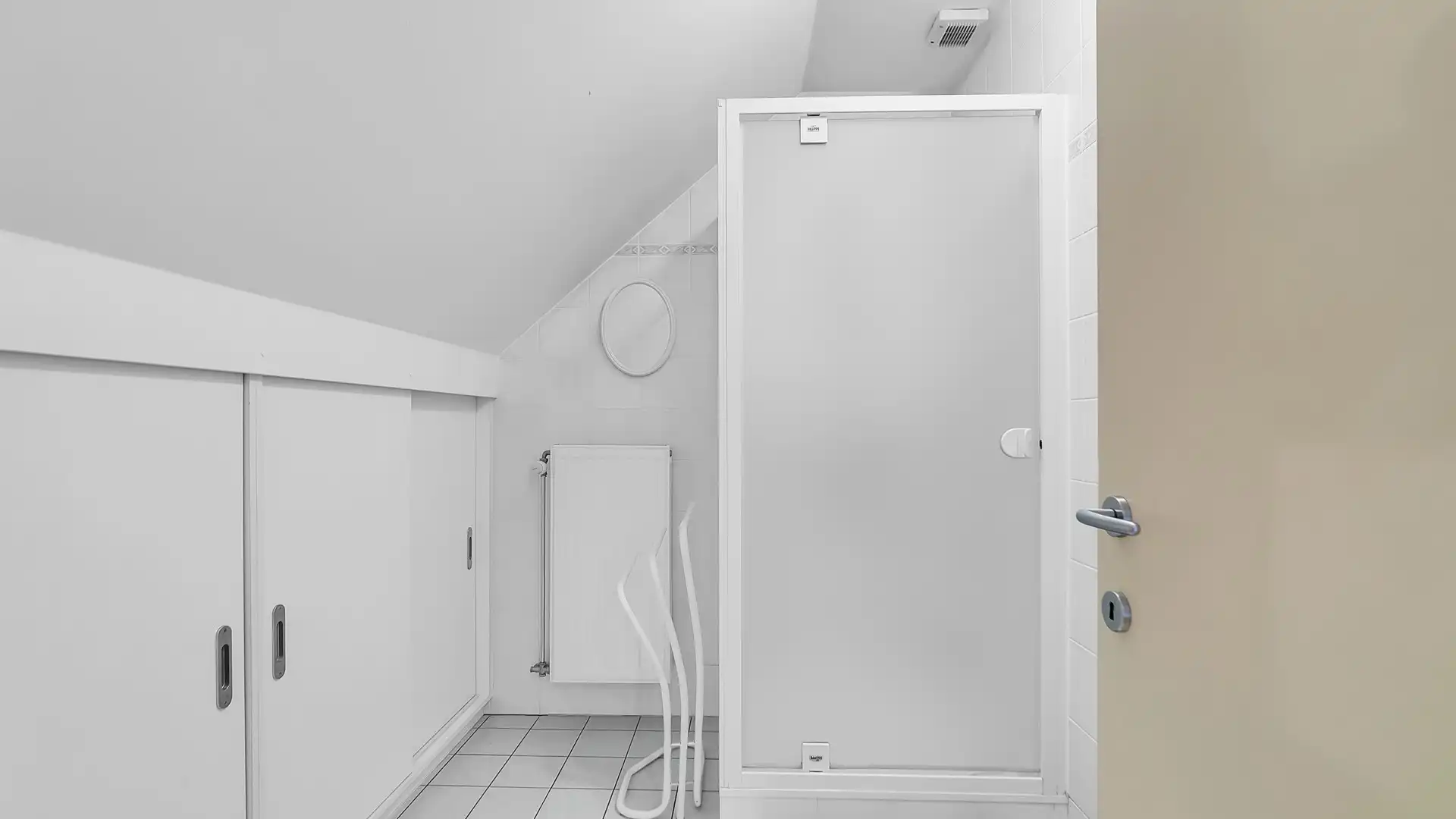 Ruime vrijstaande gezinswoning met 3 à 4 slpkrs in As foto 20